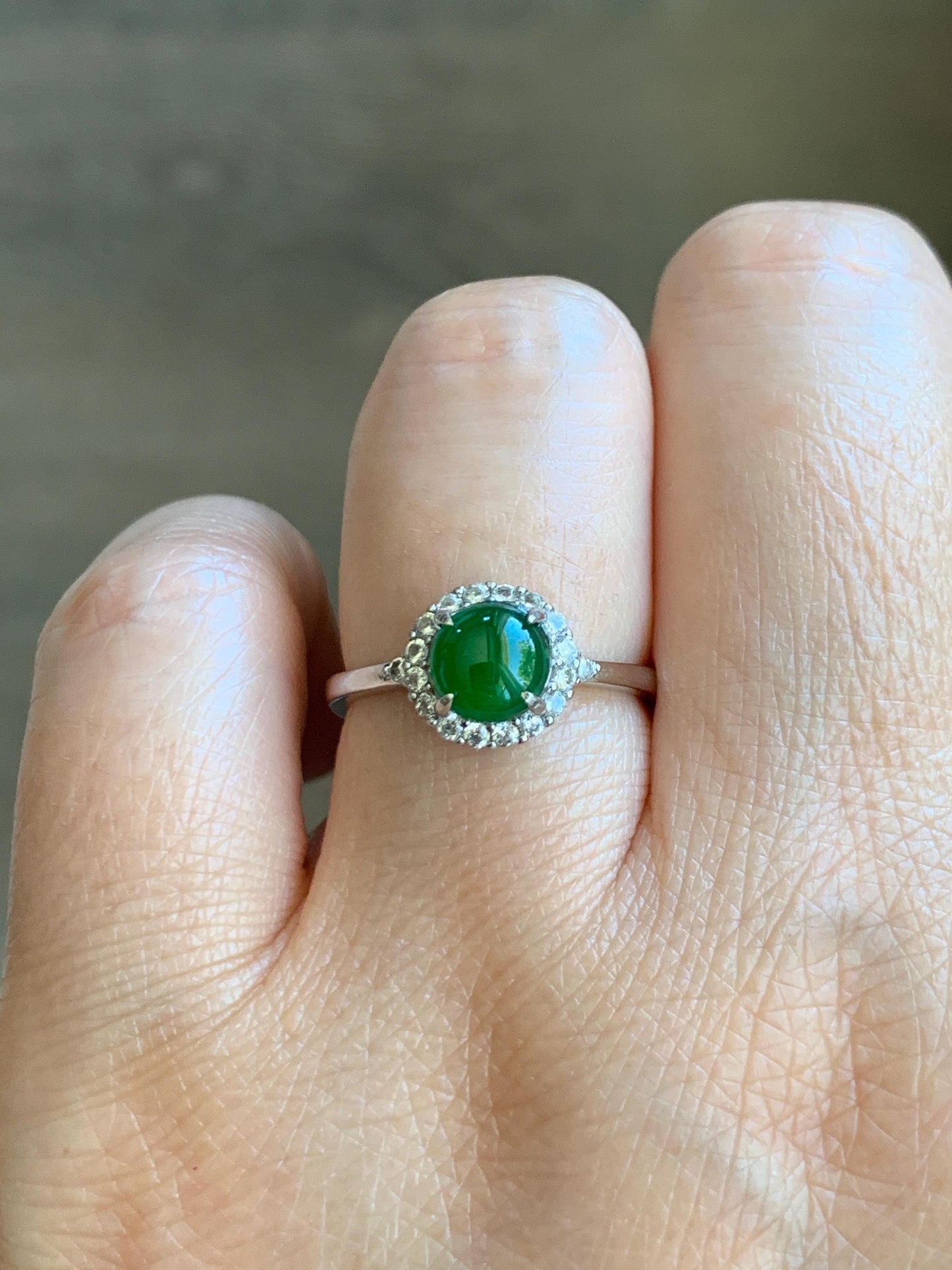Natural Grade A Guatemalan Icy Translucent Vibrant Green Jadeite Halo Style Ring Sterling Silver Size Adjustable 天然冰危绿翡翠银镶戒指 WLH88