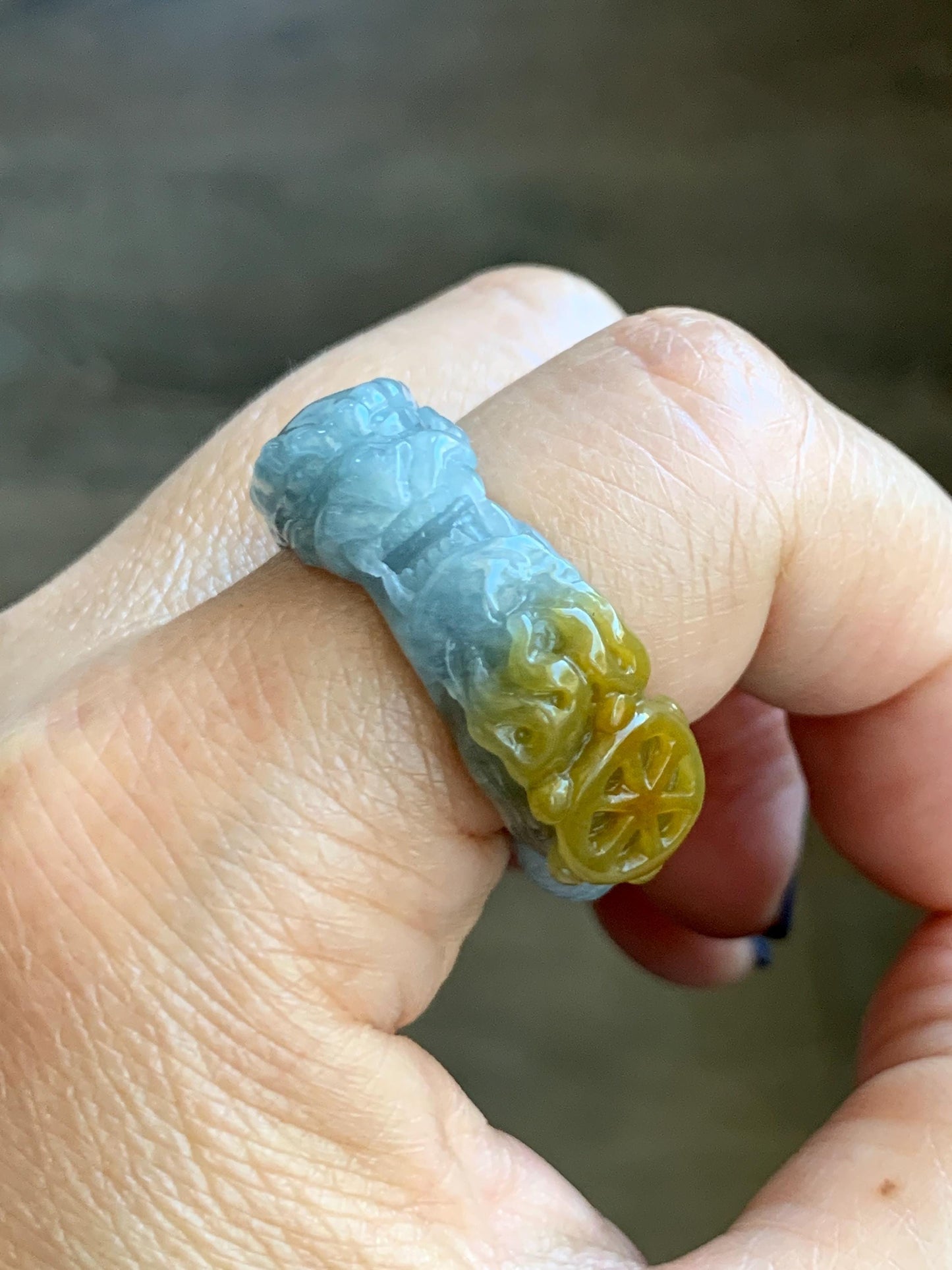 Natural Grade A Guatemalan Icy Translucent Dusty Blue Yellow Marbled Jadeite Carved Dragon Band Ring size 11 US 天然冰胶危浅蓝飘黄翡翠盘龙戒圈戒指扳指 TSW563B