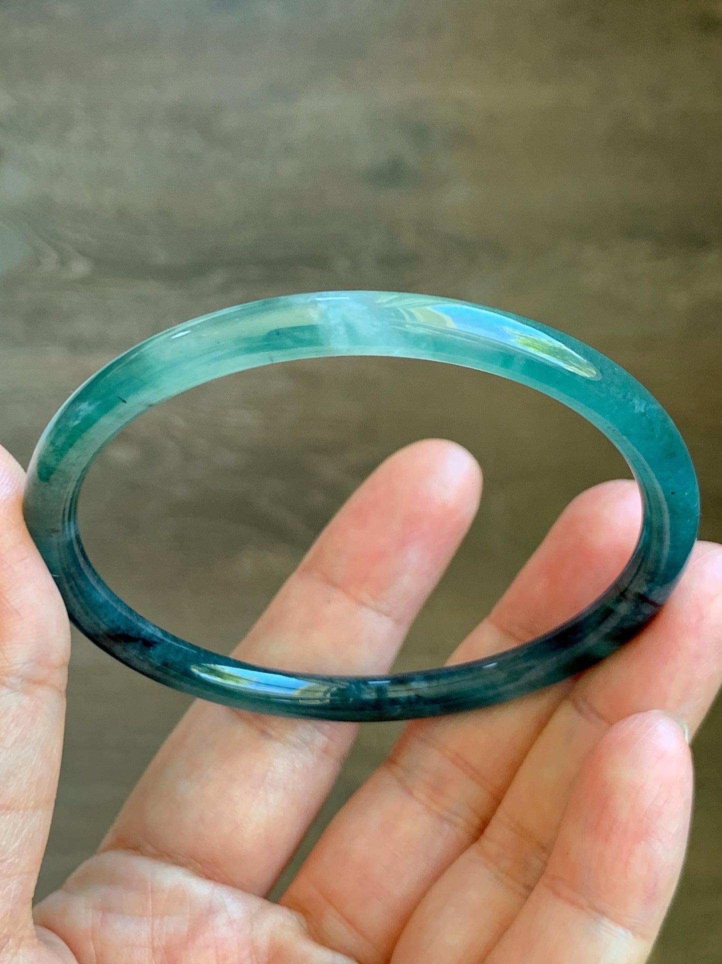 Certified Natural Grade A Guatemalan Icy Translucent Light Green Dark Blue Bicolored Jade Jadeite Bangle 58.7mm 7.25” 天然冰胶危深绿牛仔蓝翡翠细圆条手镯 8792