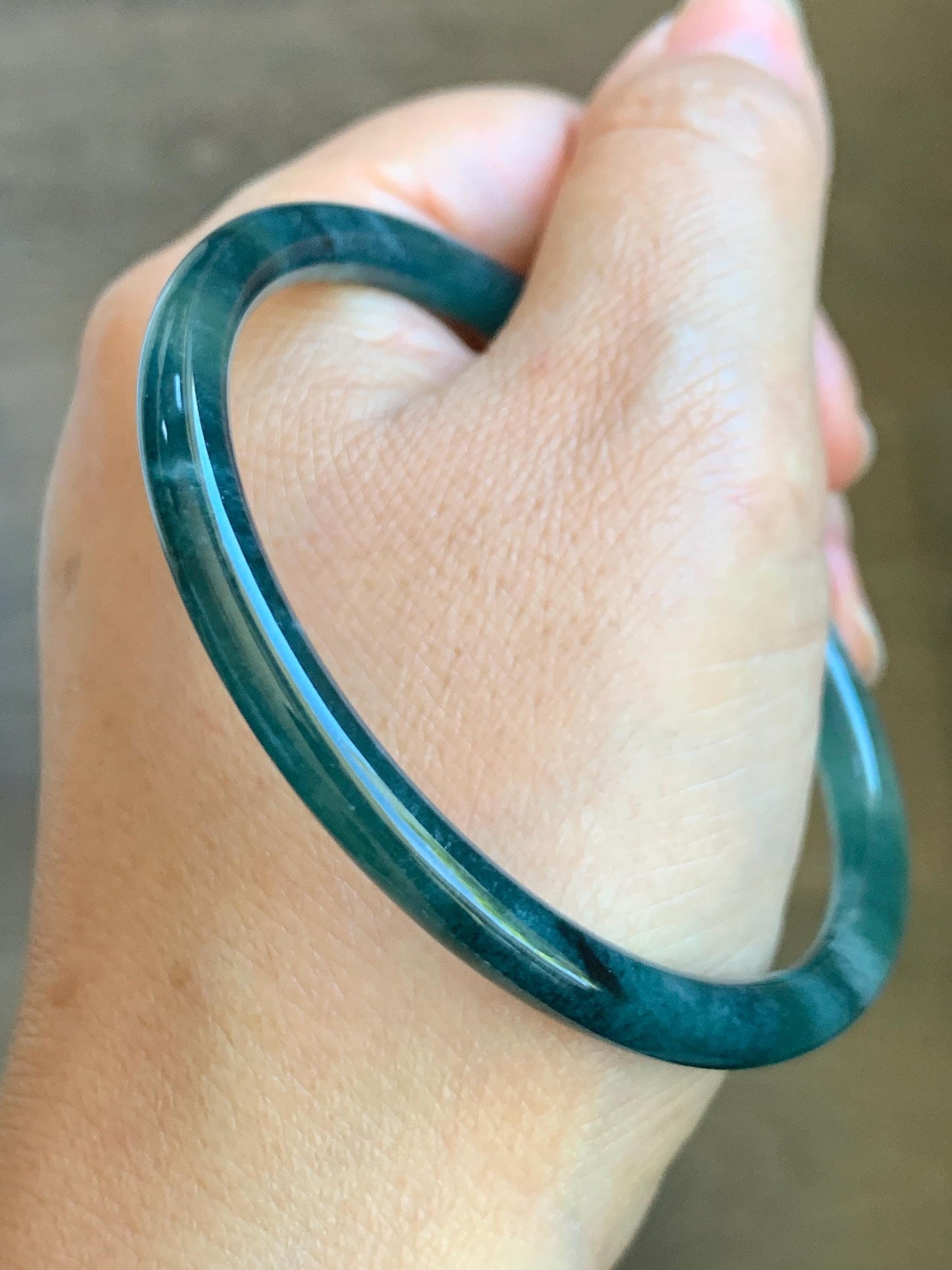 Certified Natural Grade A Guatemalan Icy Translucent Light Green Dark Blue Bicolored Jade Jadeite Bangle 58.7mm 7.25” 天然冰胶危深绿牛仔蓝翡翠细圆条手镯 8792