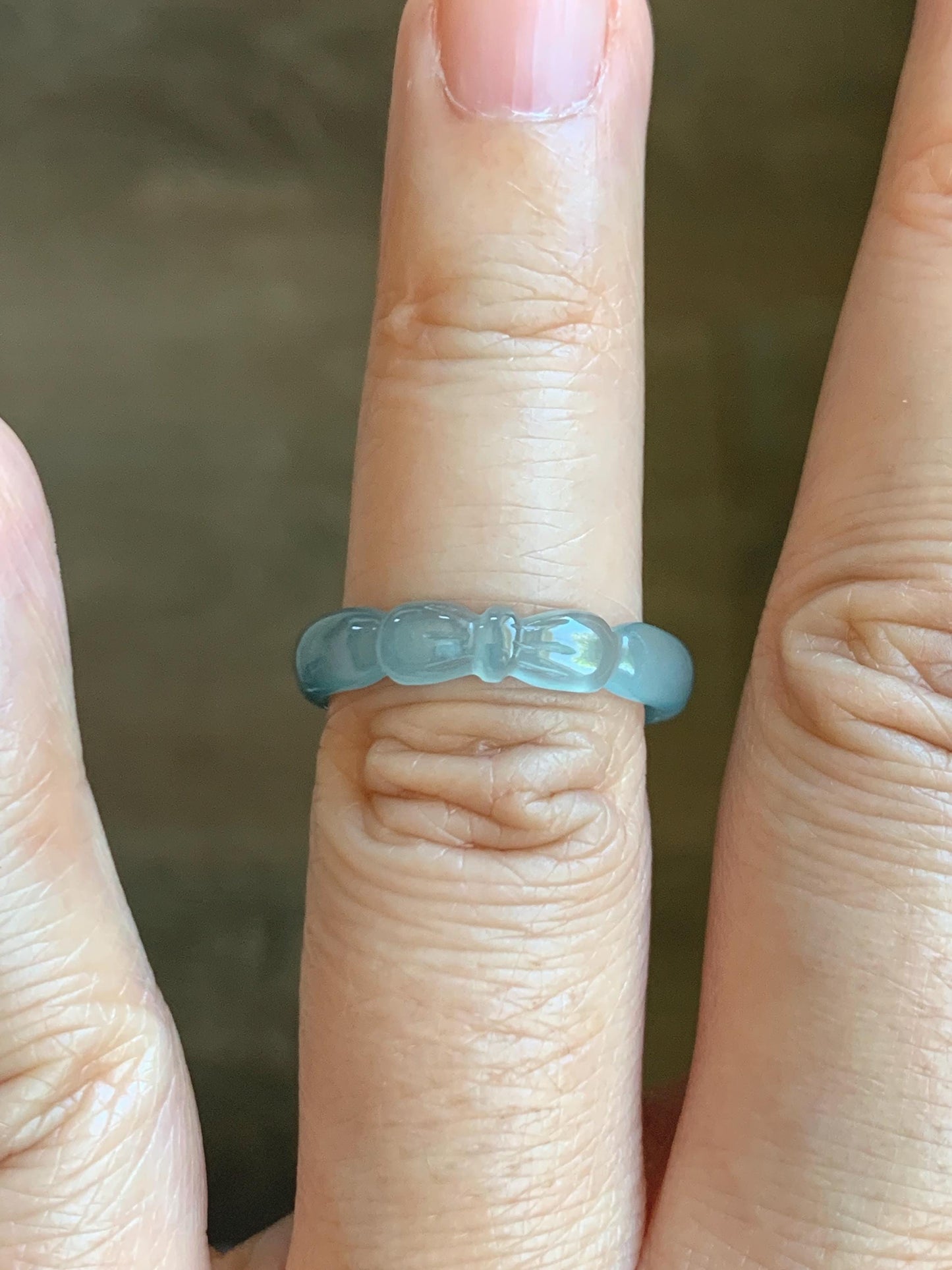 Natural Grade A Guatemalan Icy Highly Translucent Pastel Teal Jade Jadeite Carved Bow Band Ring Size 7.5 US 天然冰危起光浅蓝翡翠蝴蝶结戒圈 WHD55B