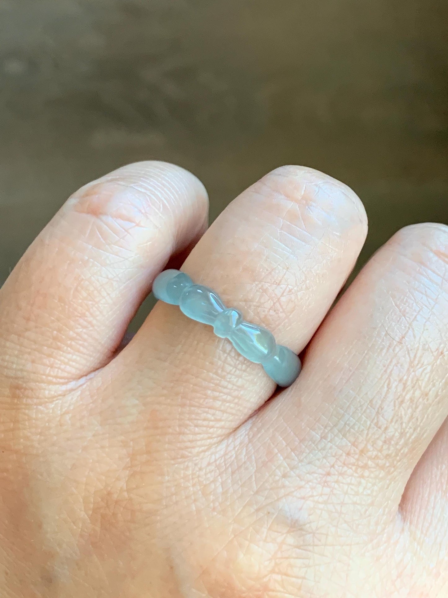 Natural Grade A Guatemalan Icy Highly Translucent Pastel Teal Jade Jadeite Carved Bow Band Ring Size 8.75 US 天然冰危起光浅蓝翡翠蝴蝶结戒圈 WHD55C