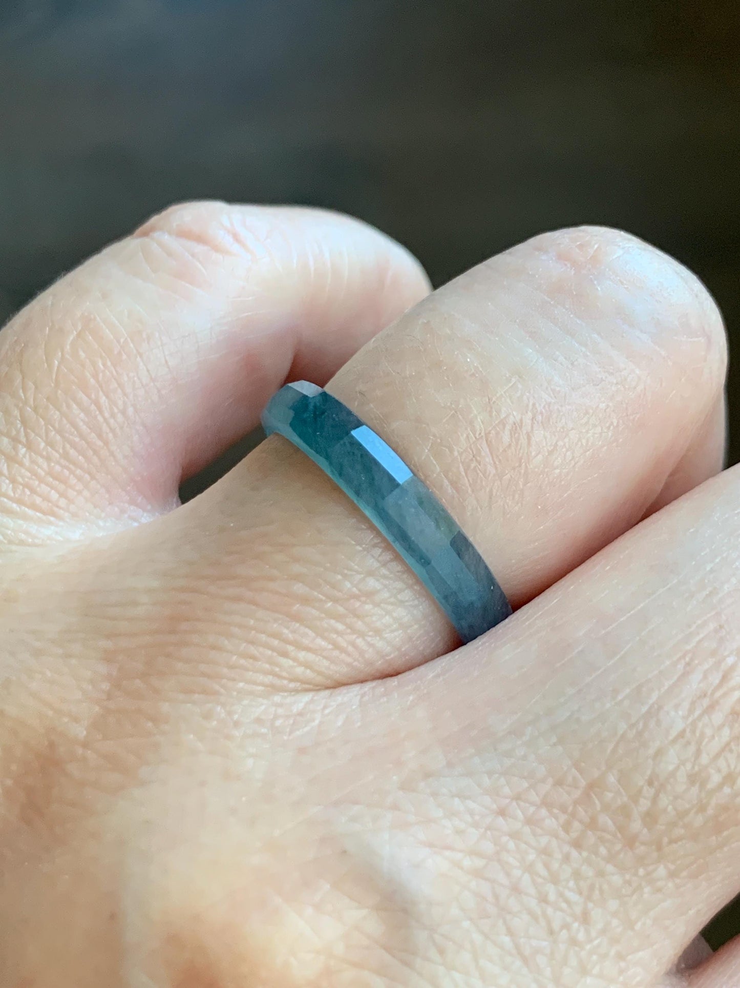 Natural Grade A Guatemalan Icy Highly Translucent Aegean Blue Jade Jadeite Faceted Band Ring Size 7.75 US 天然冰危牛仔蓝起光翡翠切割面戒圈 QGM80-A