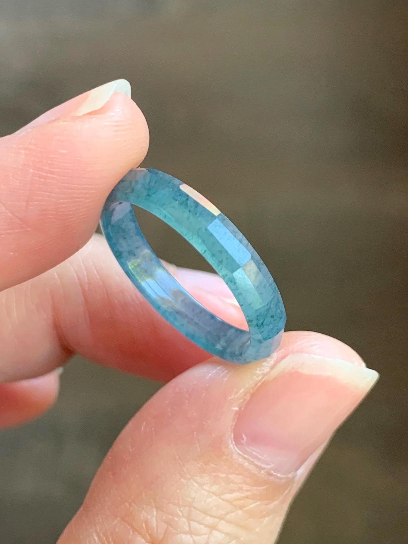Natural Grade A Guatemalan Icy Highly Translucent Aegean Blue Jade Jadeite Faceted Band Ring Size 7.75 US 天然冰危牛仔蓝起光翡翠切割面戒圈 QGM80-A