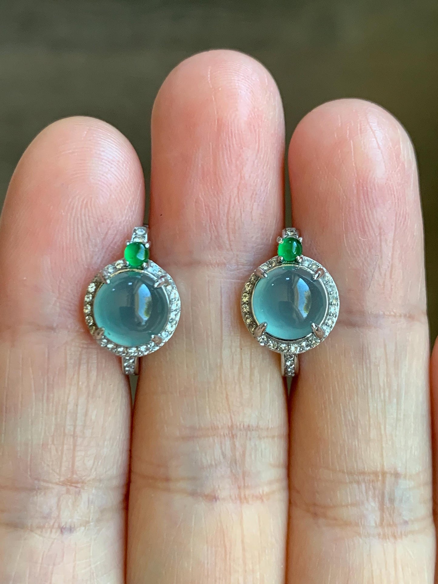 Natural Grade A Guatemalan Icy Highly Translucent Light Teal Blue Jade Jadeite Halo Huggie Earrings Sterling Silver 天然冰危起光淡蓝翡翠镶嵌耳包 DLE120