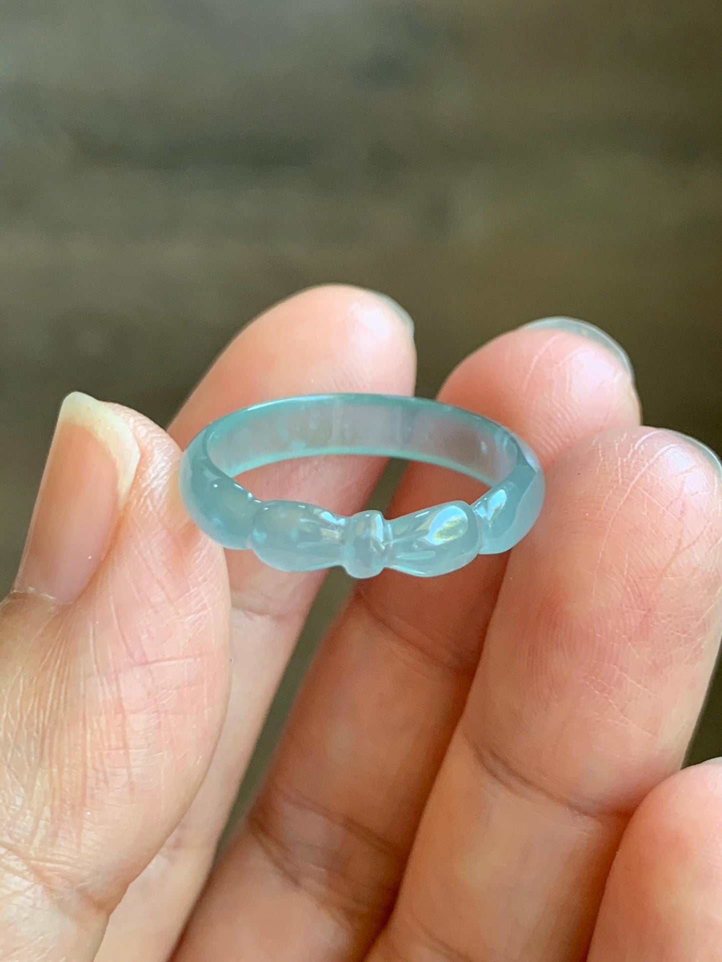 Natural Grade A Guatemalan Icy Highly Translucent Pastel Teal Jade Jadeite Carved Bow Band Ring Size 8.75 US 天然冰危起光浅蓝翡翠蝴蝶结戒圈 WHD55C