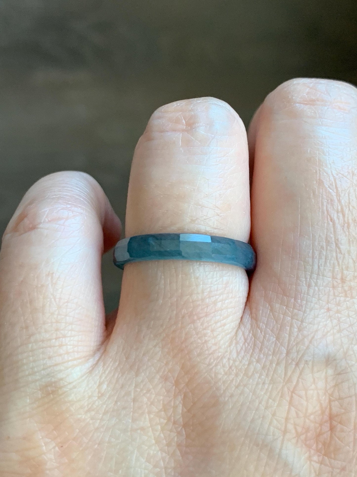 Natural Grade A Guatemalan Icy Highly Translucent Aegean Blue Jade Jadeite Faceted Band Ring Size 7.75 US 天然冰危牛仔蓝起光翡翠切割面戒圈 QGM80-A