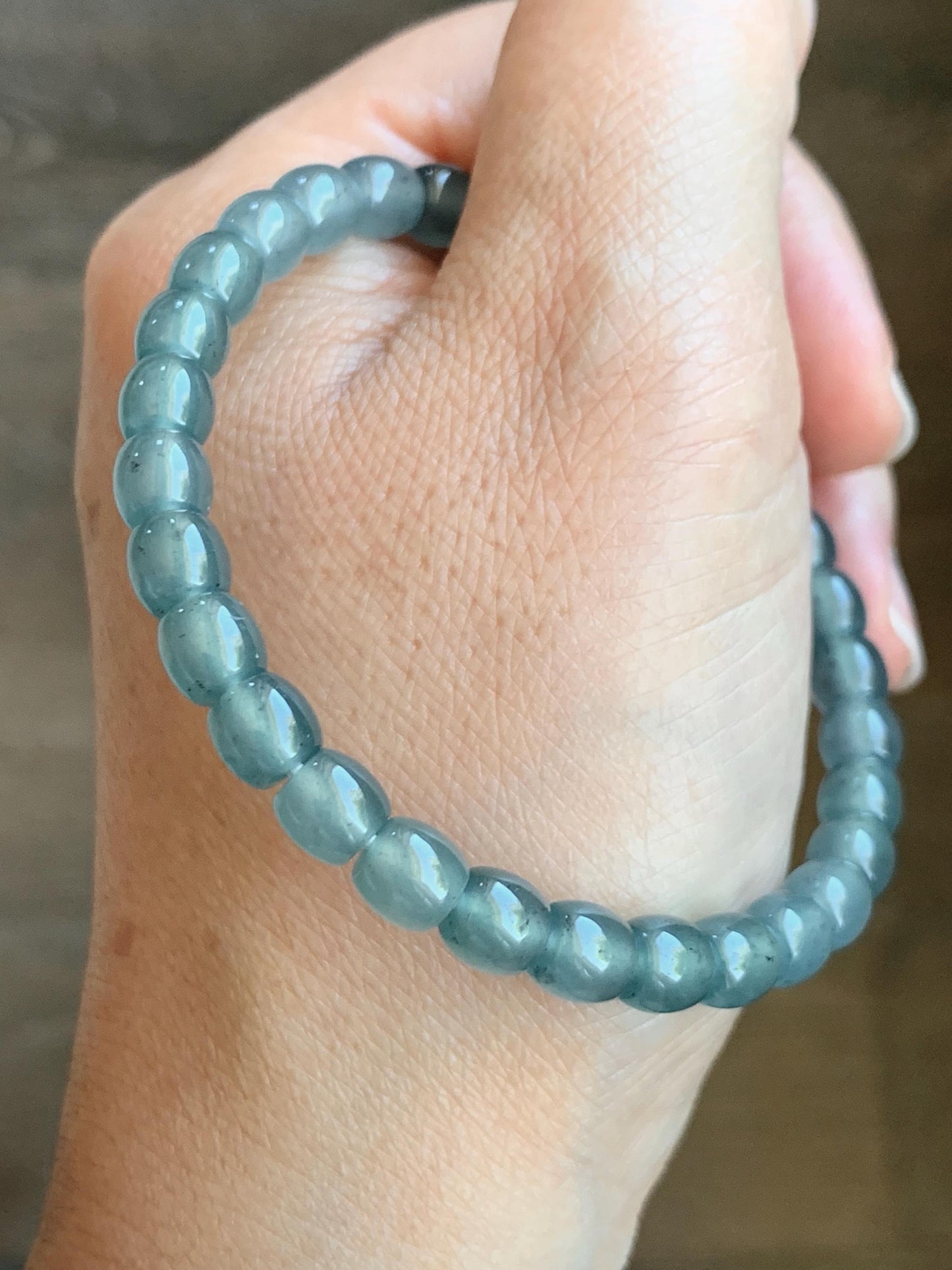 Natural Grade A Guatemalan Icy Highly Translucent Gelatinous Blue Jade Jadeite Barrel Beads Beaded Bracelet 7” 14g 天然冰胶危蓝翡翠桶珠手串 BWT330B