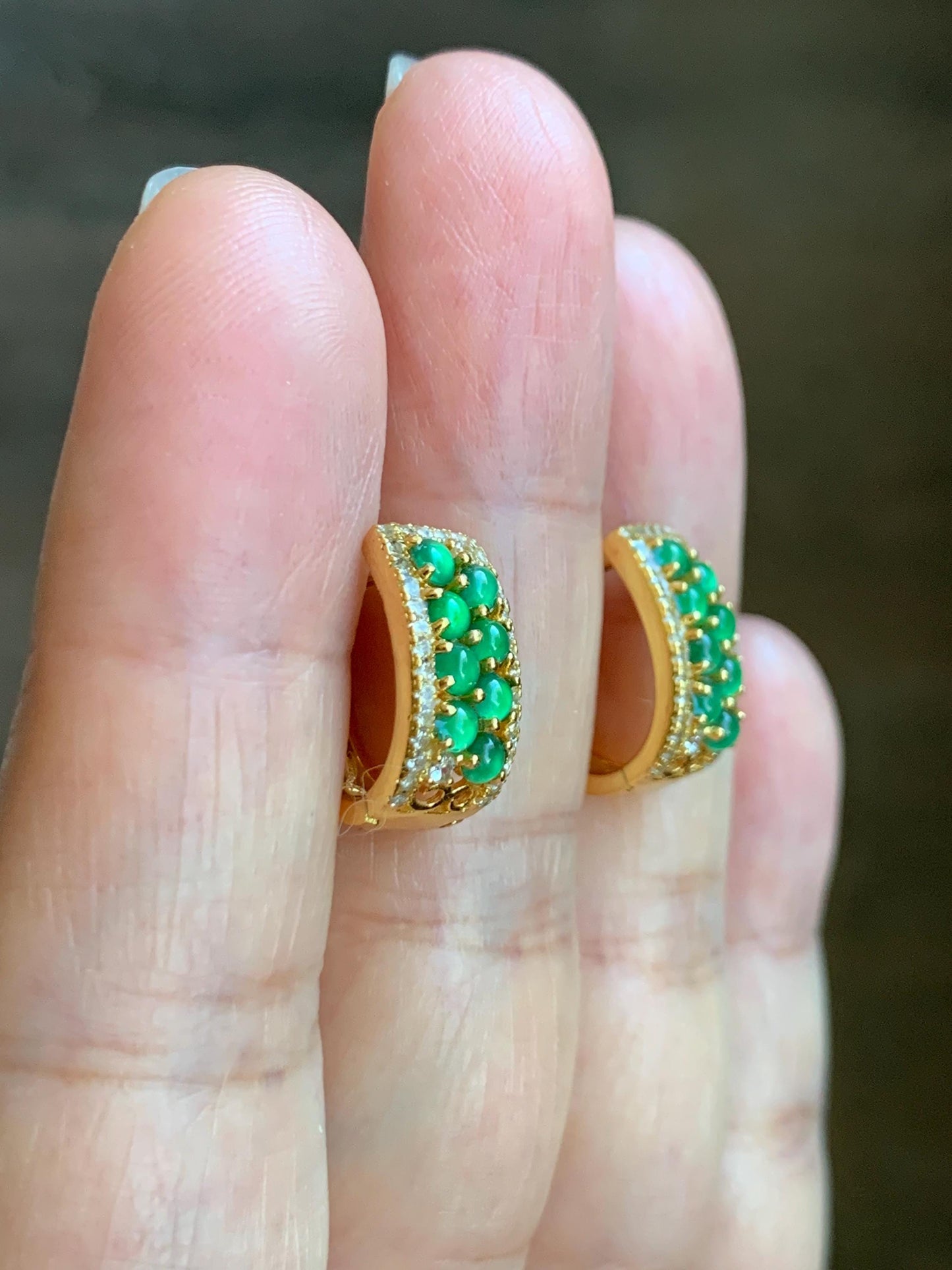 Natural Grade A Guatemalan Icy Highly Translucent Vibrant Green Jade Jadeite Hoop Huggie Earrings Sterling Silver 天然冰危绿翡翠银镶耳包 DDG99