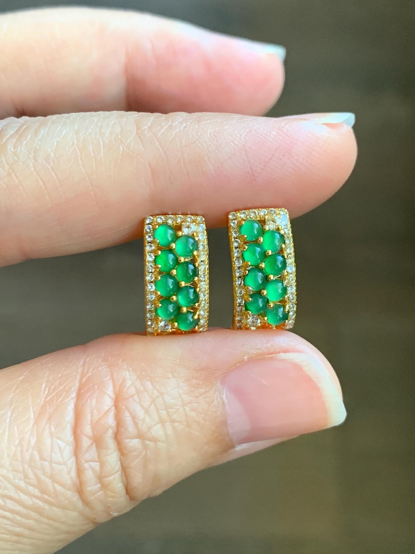 Natural Grade A Guatemalan Icy Highly Translucent Vibrant Green Jade Jadeite Hoop Huggie Earrings Sterling Silver 天然冰危绿翡翠银镶耳包 DDG99