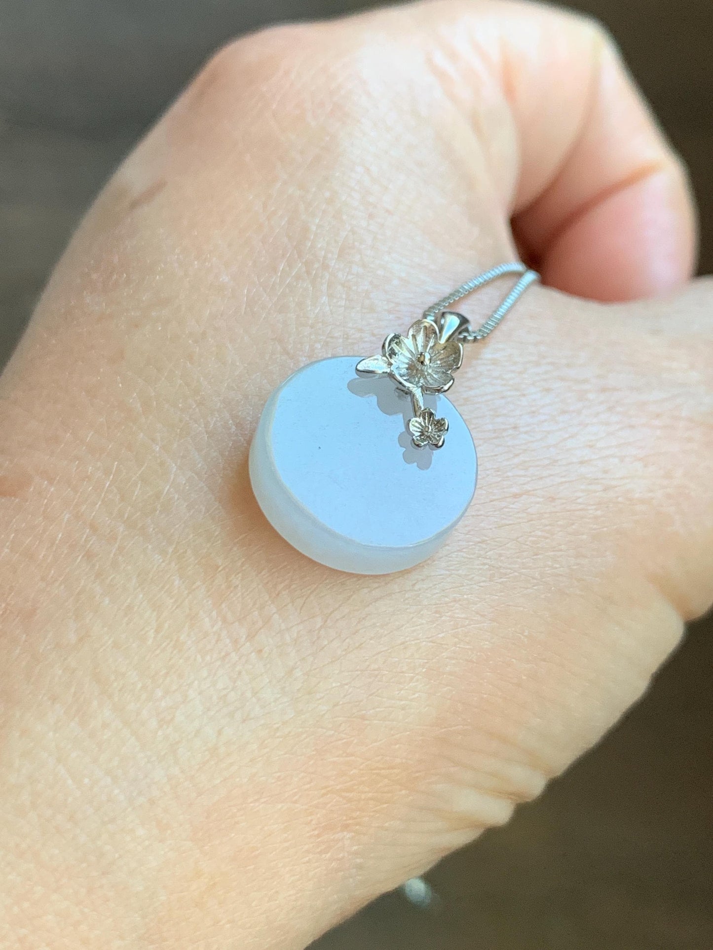 Natural Grade A Icy Translucent Jade Jadeite Small Disc Round Wu Shi Pai Pendant Sterling Silver Cherry Blossom Bail 3g 天然白冰淡紫底翡翠无事牌吊坠 YWS65