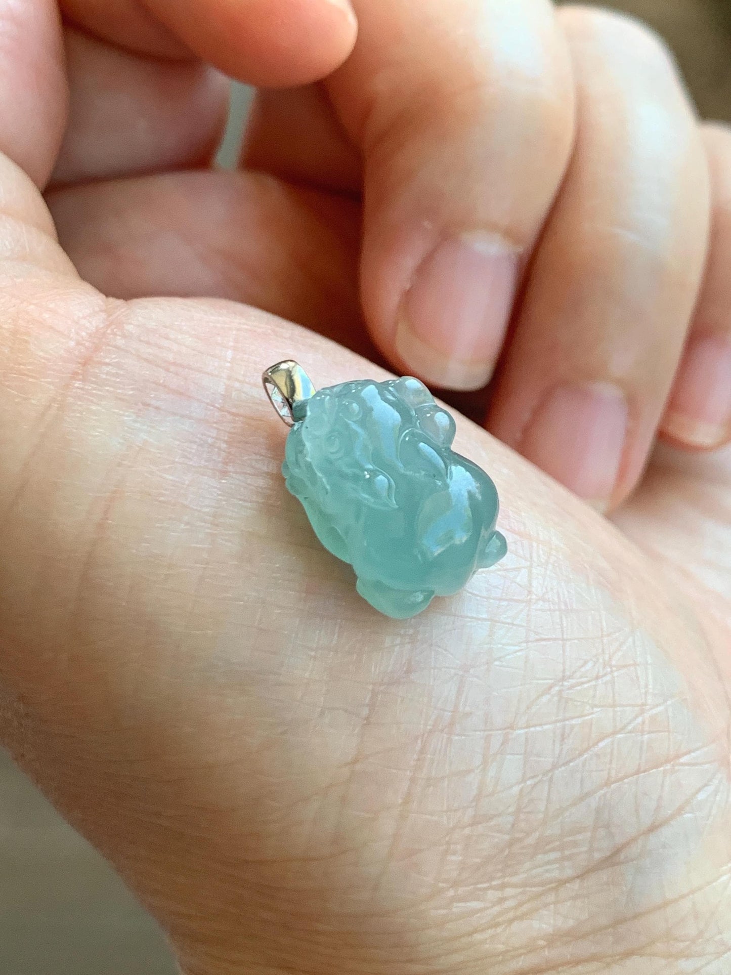 Natural Grade A Guatemalan Icy highly Translucent Gelatinous Teal Blue Jadeite Pudgy Pixiu Pendant 18K White Gold 天然老种冰危蓝起胶翡翠小貔貅吊坠 JGP160B