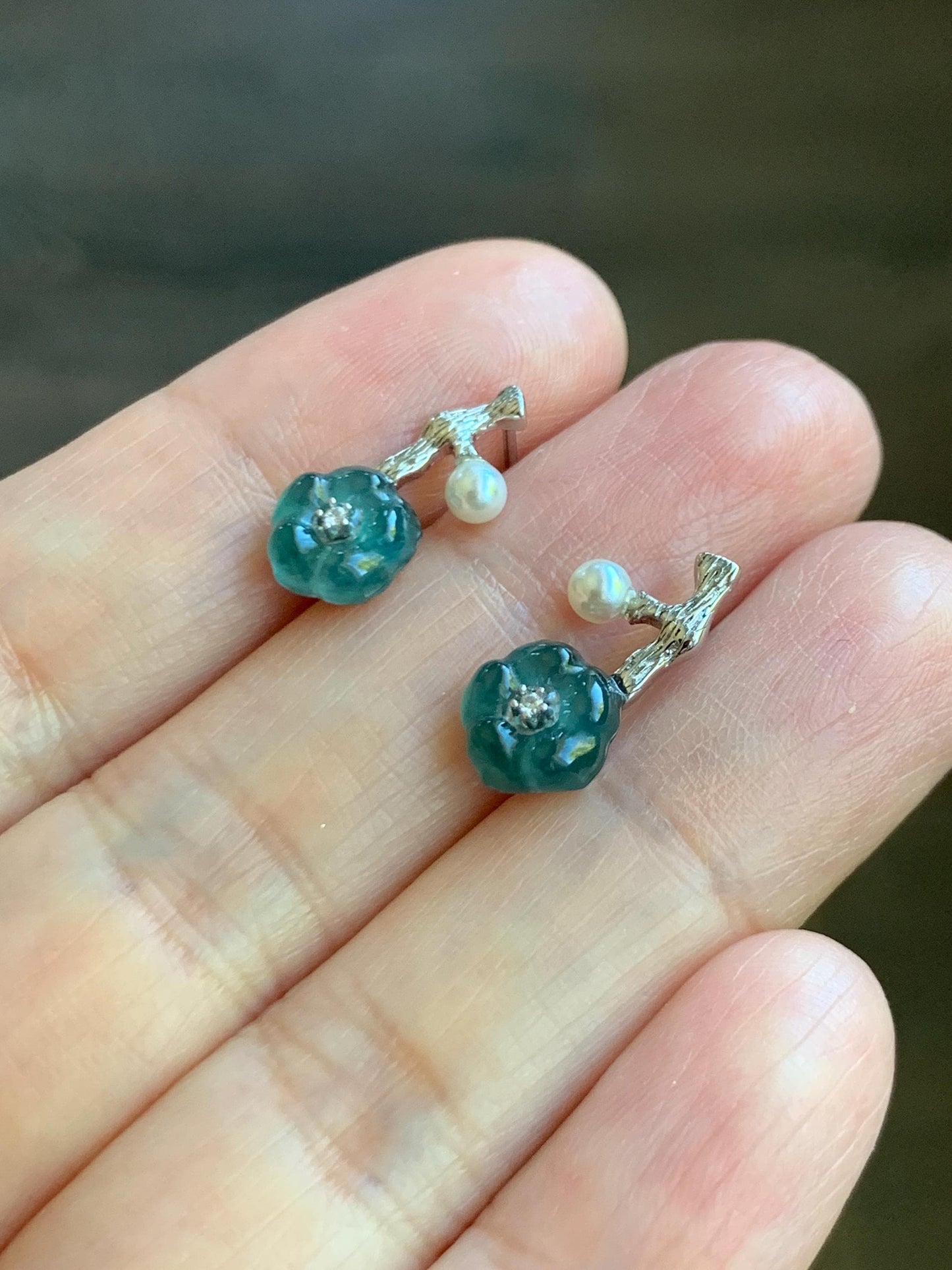 Natural Grade A Guatemalan Icy Translucent Teal Blue Jade Jadeite Cherry Blossom Stud Earrings Sterling Silver 天然冰危深蓝翡翠梅花银镶耳钉 XKMH120S