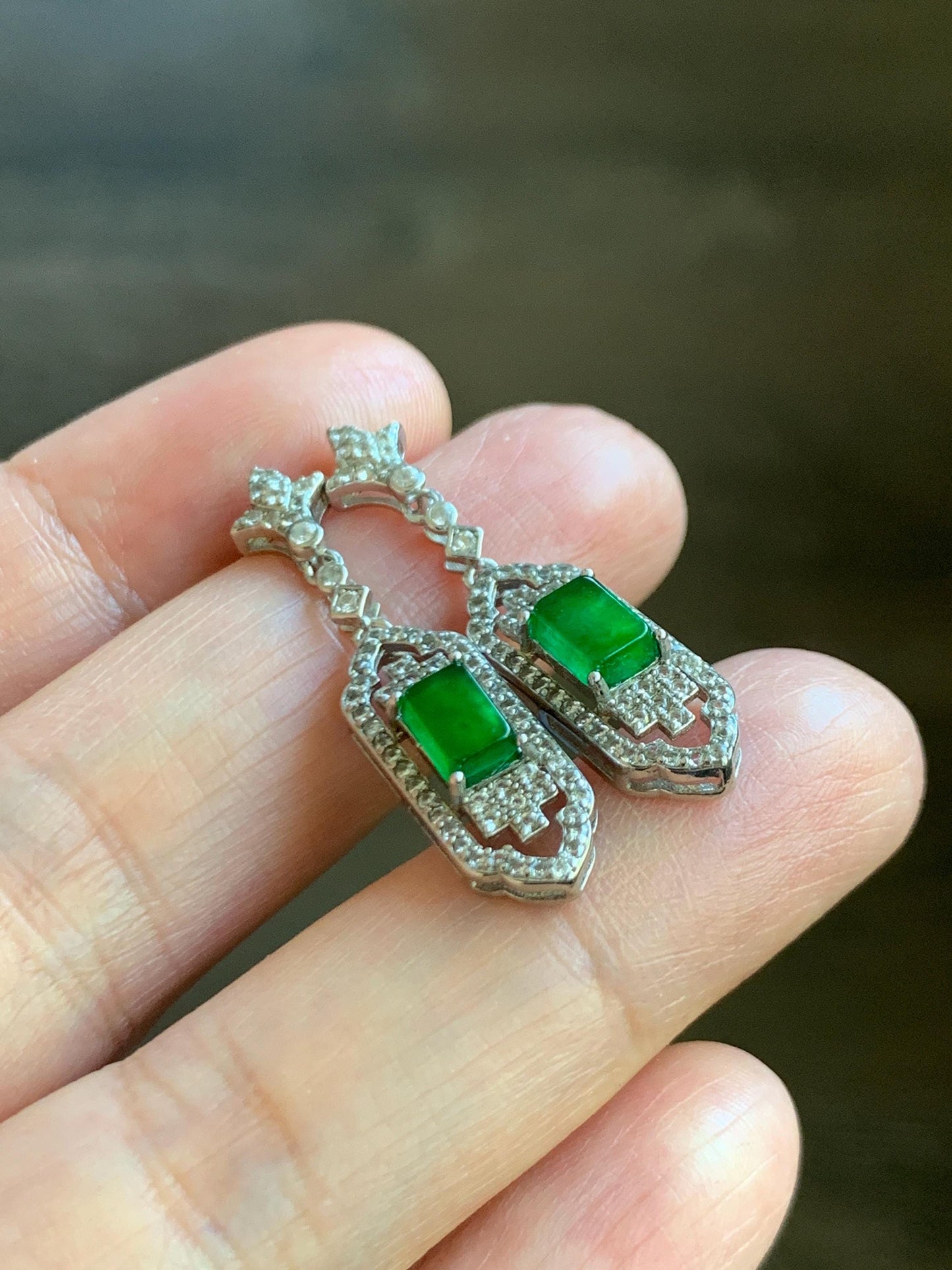 Natural Grade A Guatemalan Icy Translucent Vibrant Green Rectangle Jade Jadeite Art Deco Style Earrings Sterling Silver 天然冰危绿翡翠银镶耳钉 ADWL88