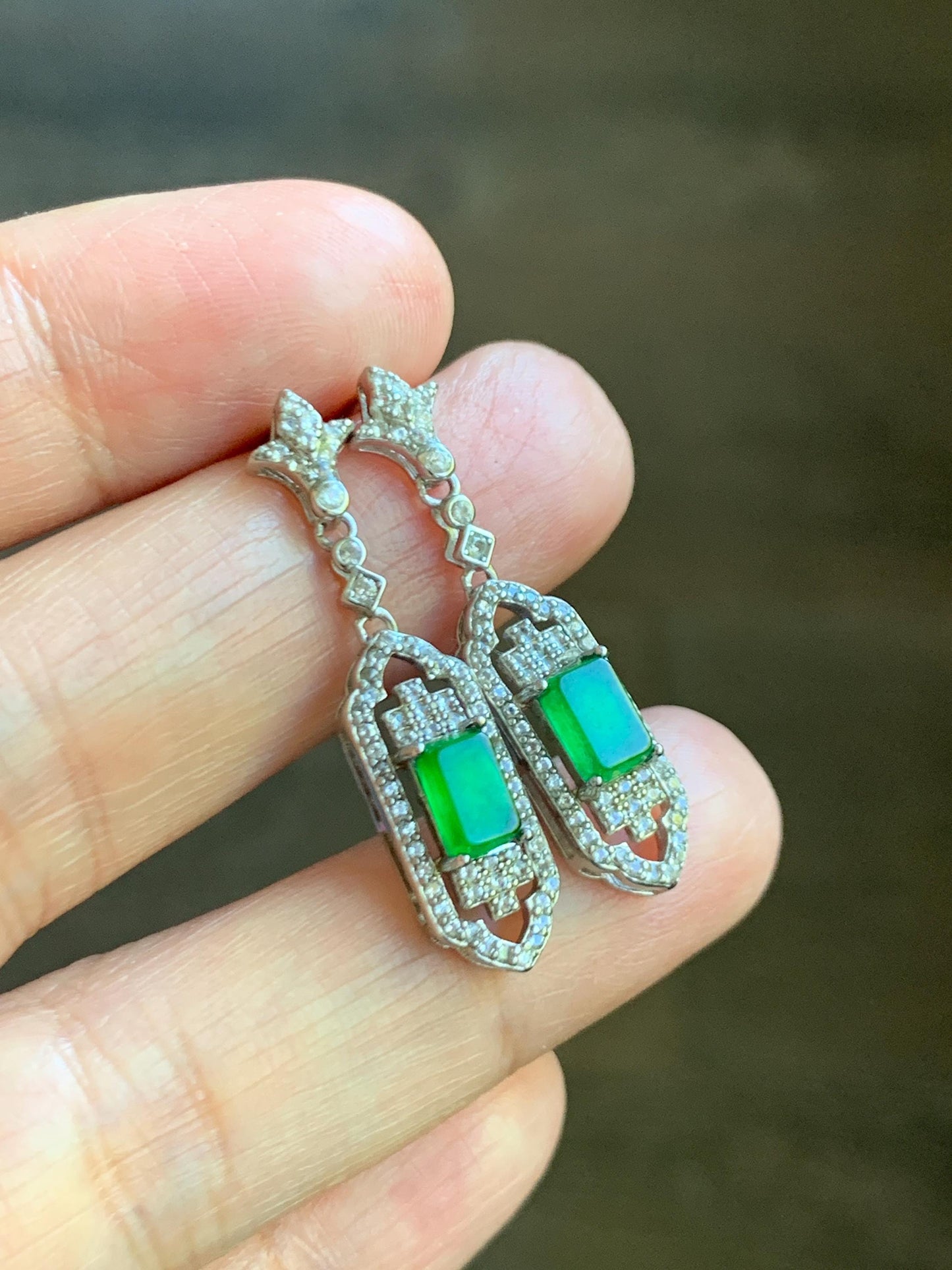 Natural Grade A Guatemalan Icy Translucent Vibrant Green Rectangle Jade Jadeite Art Deco Style Earrings Sterling Silver 天然冰危绿翡翠银镶耳钉 ADWL88