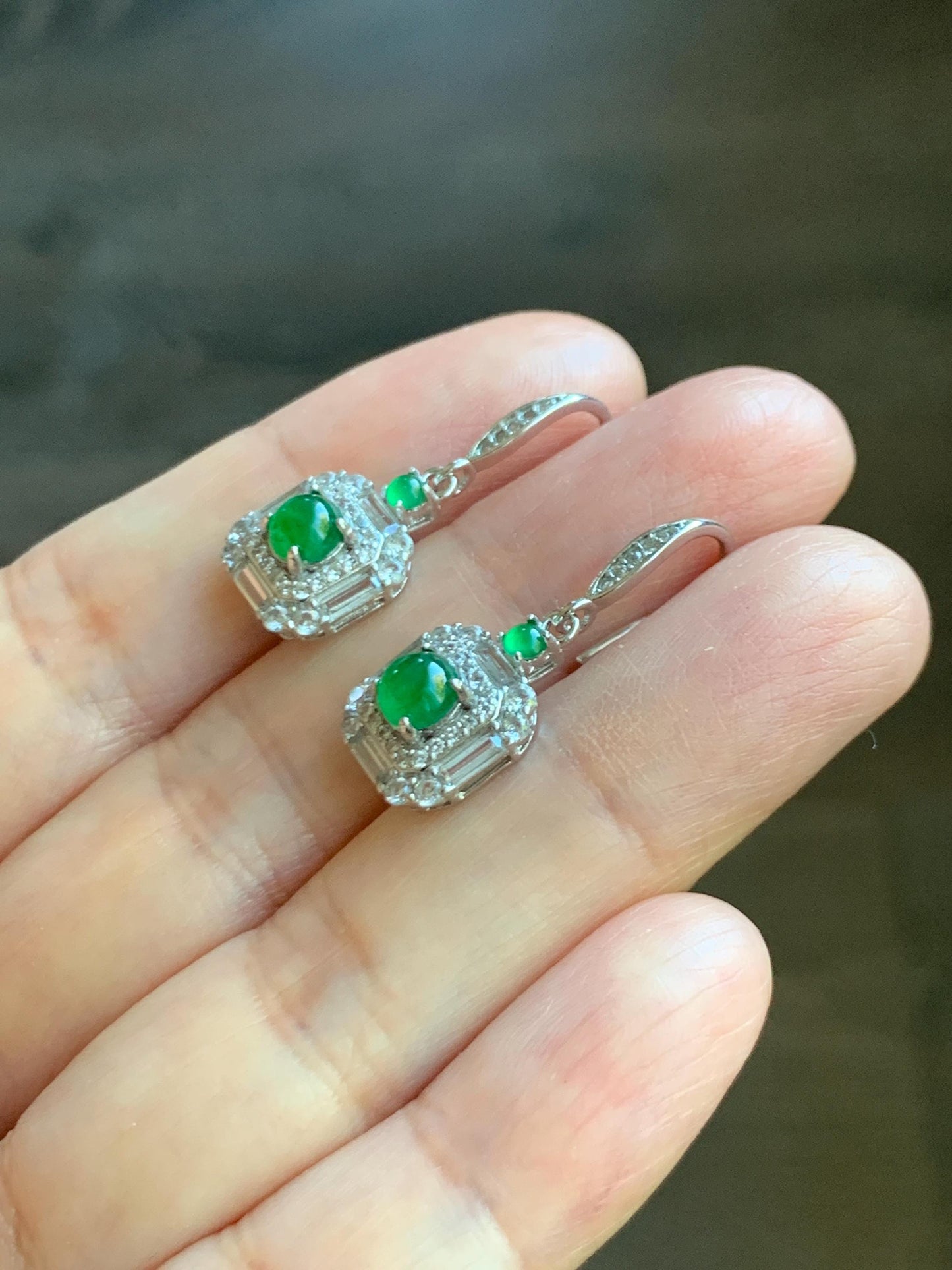 Natural Grade A Guatemalan Icy Translucent Vibrant Green Jade Jadeite Art Deco Style Dangle Earrings Sterling Silver 天然冰危绿翡翠银镶耳钩 ADED88