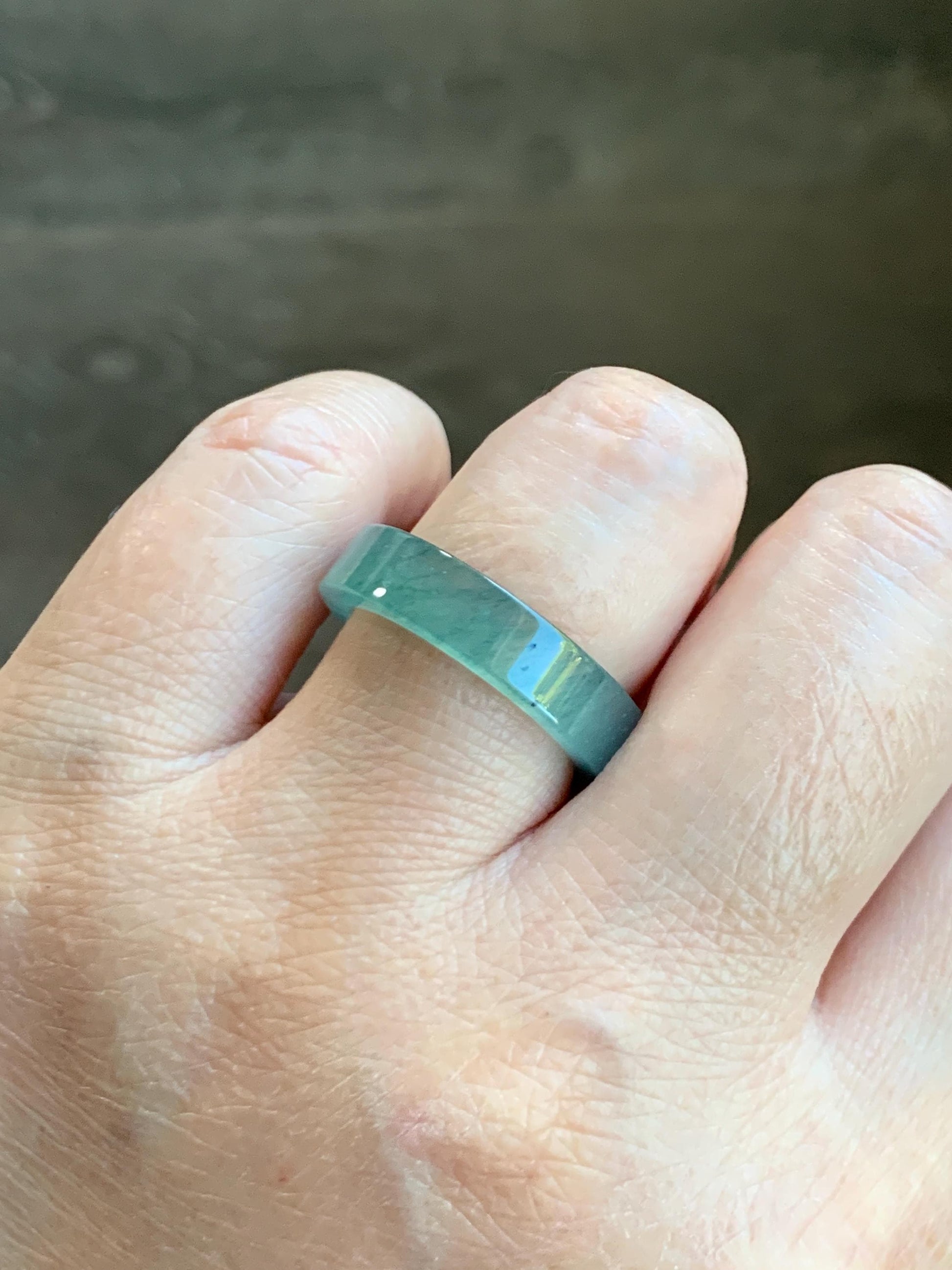 Natural Grade A Guatemalan Icy Highly Translucent Light Green Jade Jadeite Square Edged Band Ring Size 8.5 US 天然冰危晴绿翡翠角戒戒圈 LLJ180C
