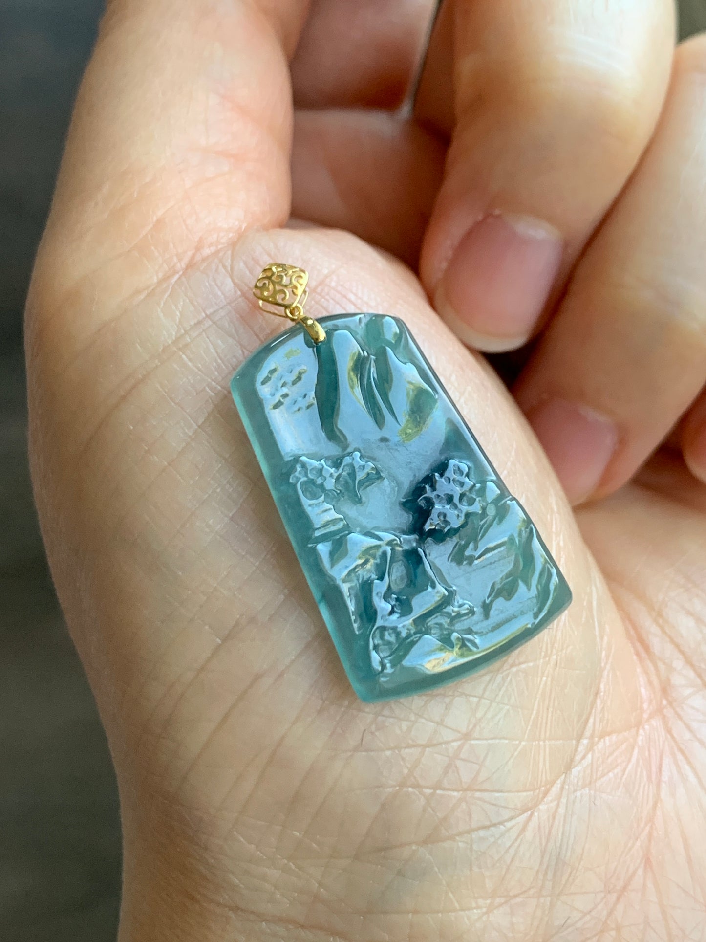 Natural Guatemalan Sky Blue Jadeite with Dark Blue Marbling Shan Shui Pai Landscape Tag Pendant 18K Yellow Gold 天然正高冰危蓝翡翠山水牌吊坠