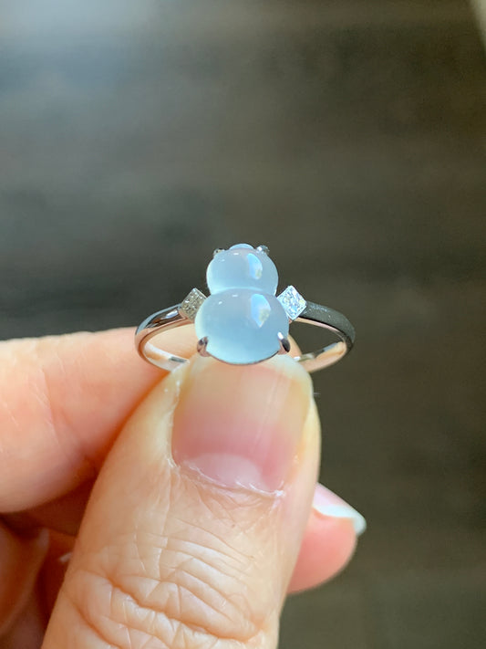 Certified Natural  Premium Highly Translucent Jadeite Hulu Gourd Ring 18K White Gold & Diamonds Sz 7 天然正冰起光起钢白冰葫芦钻石镶嵌戒指