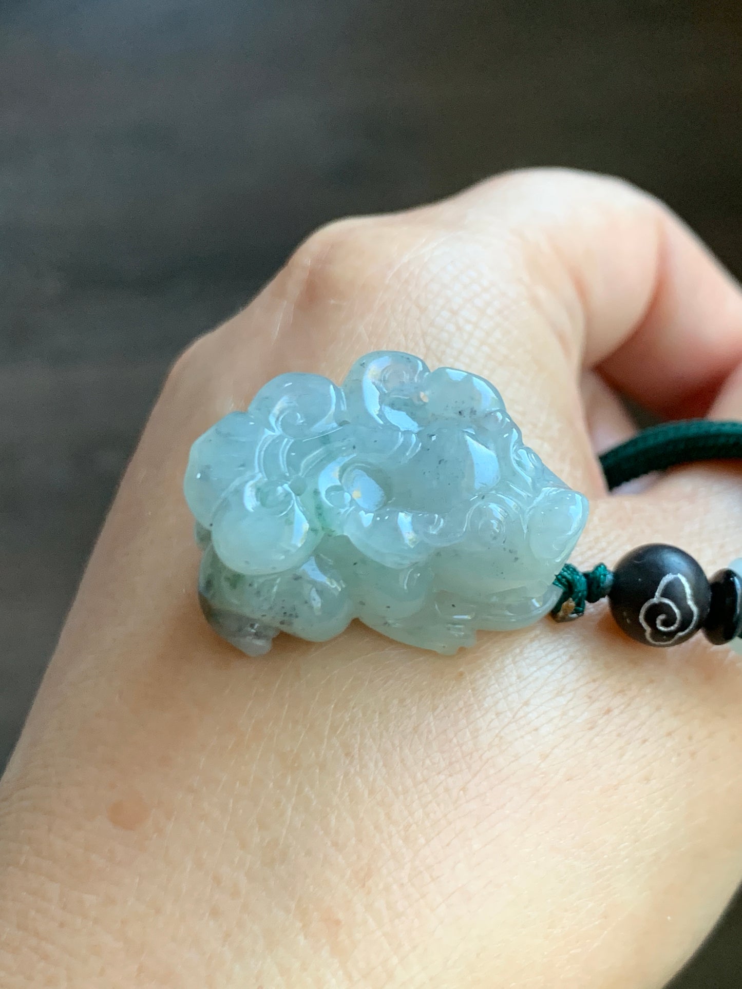 Large Natural Grade A Icy Translucent Gelatinous Green Marbled Jadeite Pixiu Pendant Rope Necklace 26" Adjustable 天然冰胶飘海草绿花貔貅吊坠挂件