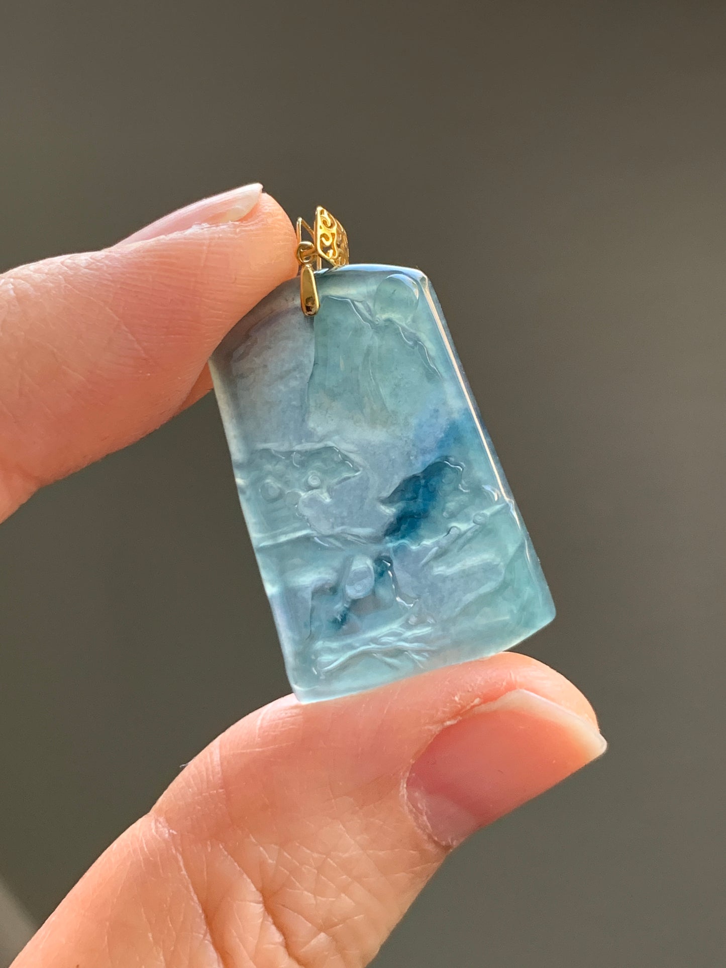 Natural Guatemalan Sky Blue Jadeite with Dark Blue Marbling Shan Shui Pai Landscape Tag Pendant 18K Yellow Gold 天然正高冰危蓝翡翠山水牌吊坠