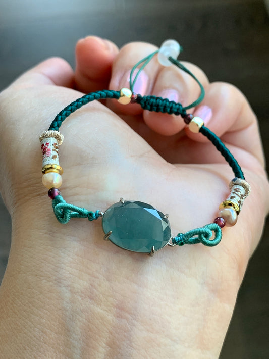 Natural Guatemalan Icy Translucent Dark Teal Green Jadeite Faceted Oval Cabochon Rope Bracelet Adjustable Sterling Silver 天然冰危湖水绿切割面翡翠手绳