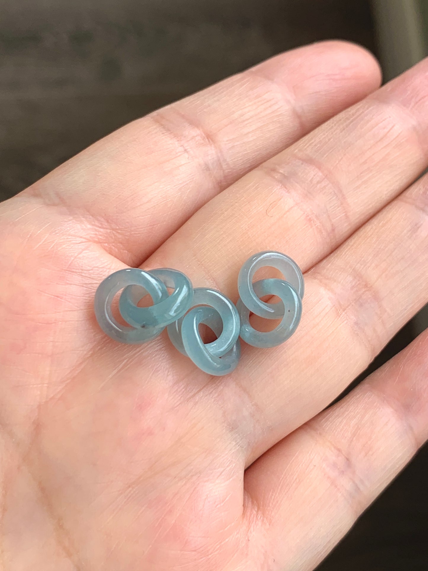 Natural Grade A Guatemalan Jadeite Carved Interlocking Rings Sets Loose Stones