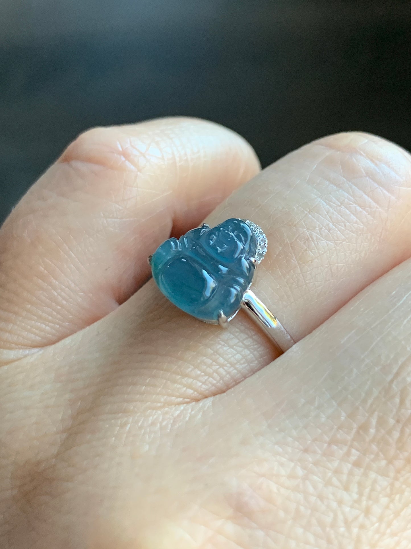 Certified Natural Guatemalan Highly Translucent Blue Jadeite Buddha & Diamond Ring 18K White Gold Size 7 天然高冰危蓝水翡翠佛公钻石镶嵌戒指