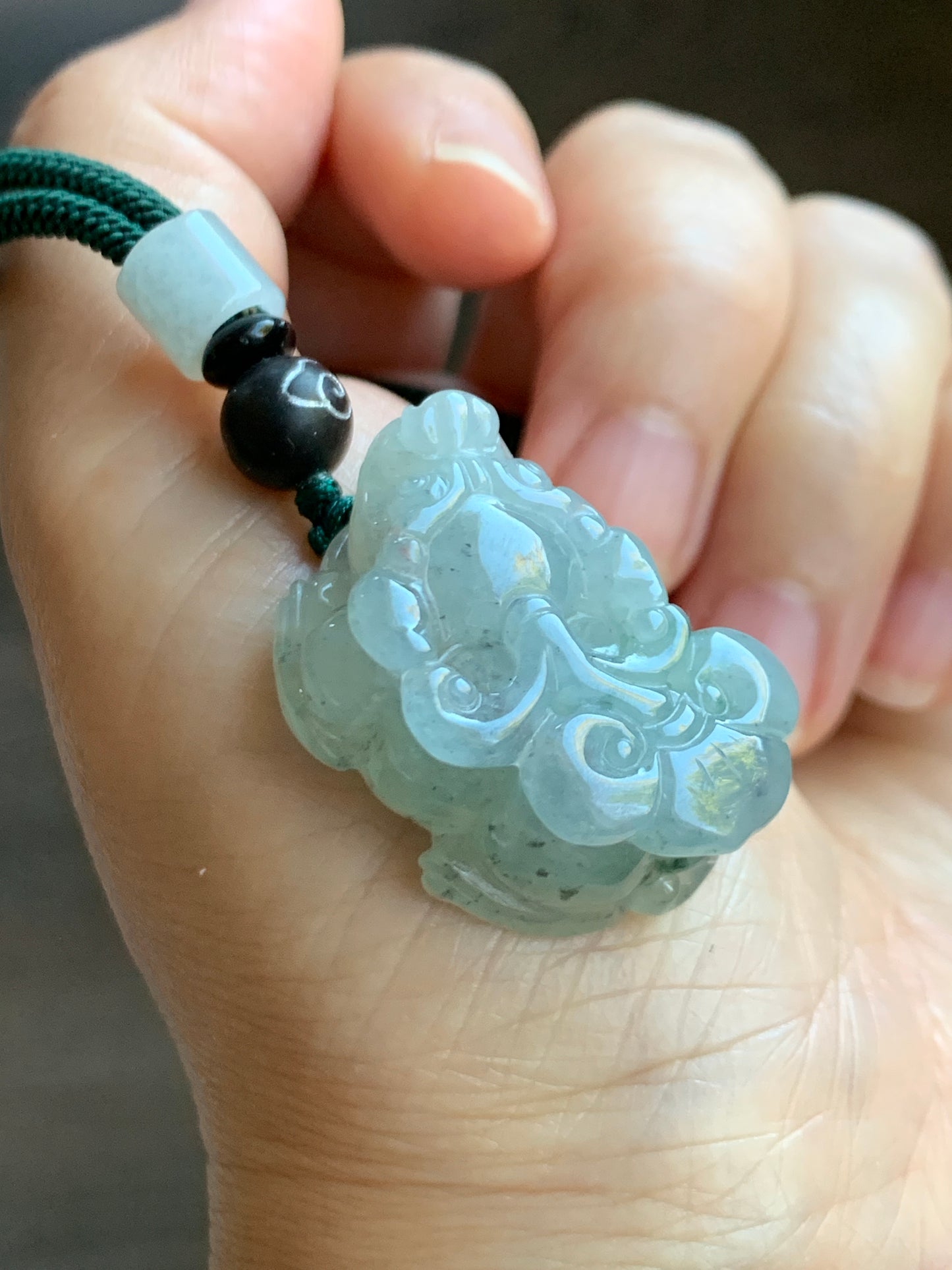 Large Natural Grade A Icy Translucent Gelatinous Green Marbled Jadeite Pixiu Pendant Rope Necklace 26" Adjustable 天然冰胶飘海草绿花貔貅吊坠挂件