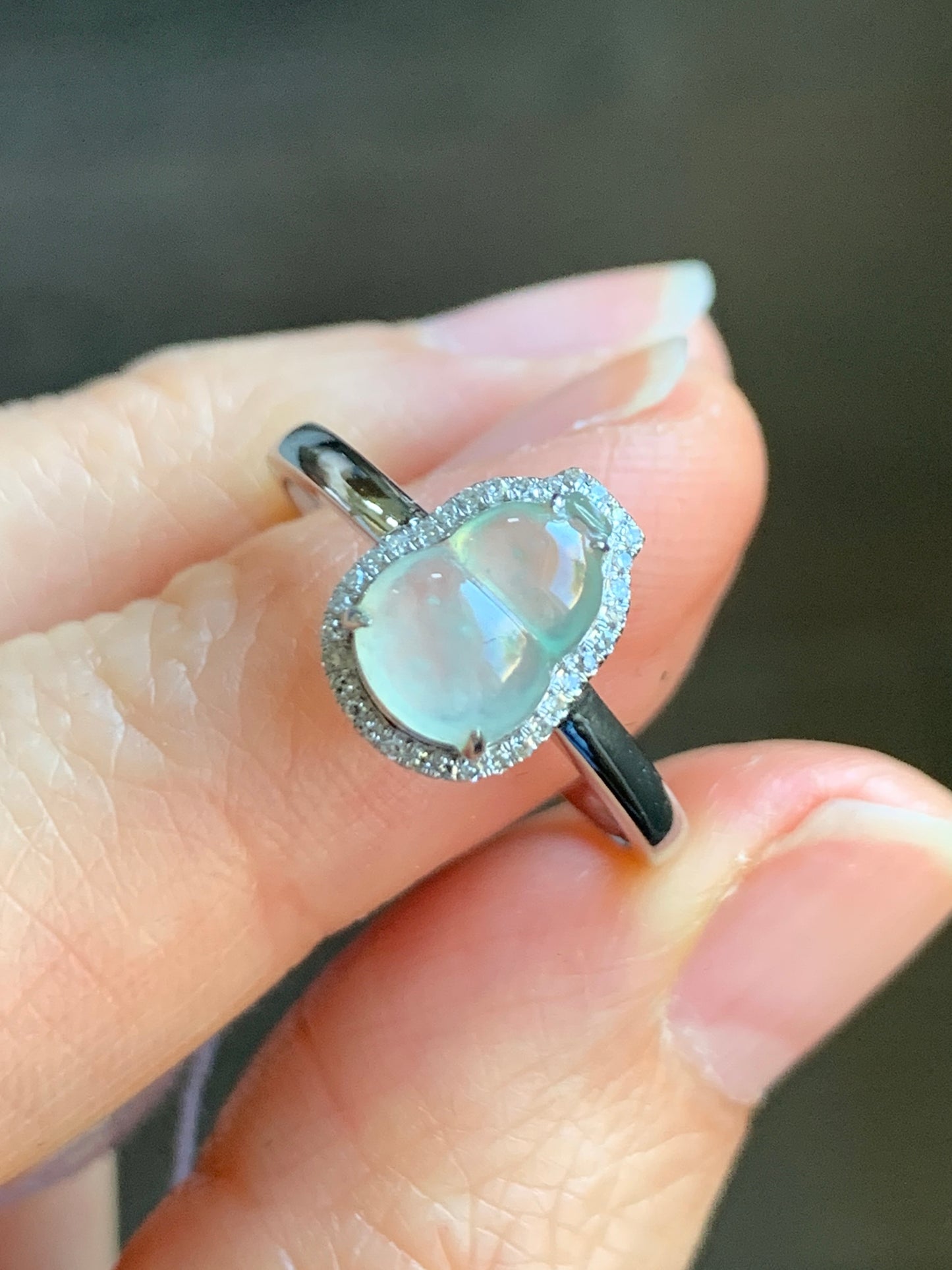 Certified Natural  Premium Highly Translucent Jadeite Hulu Gourd Ring 18K White Gold & Diamonds Sz 7 天然正冰起光起钢白冰葫芦钻石镶嵌戒指