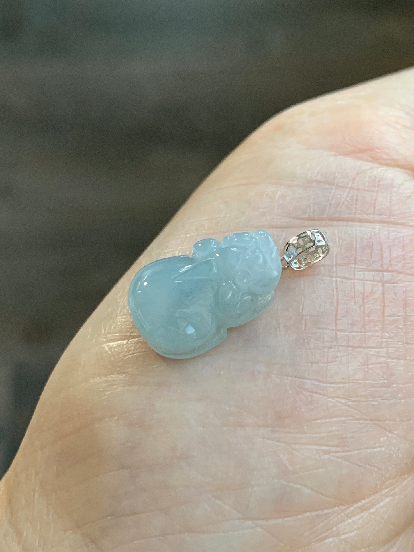 Natural Grade A Icy Translucent Gelatinous Pastel Dusty Blue Jade Jadeite Petite Pixiu Pendant 18K White Gold Bail 天然冰胶淡蓝翡翠貔貅吊坠 MTL250