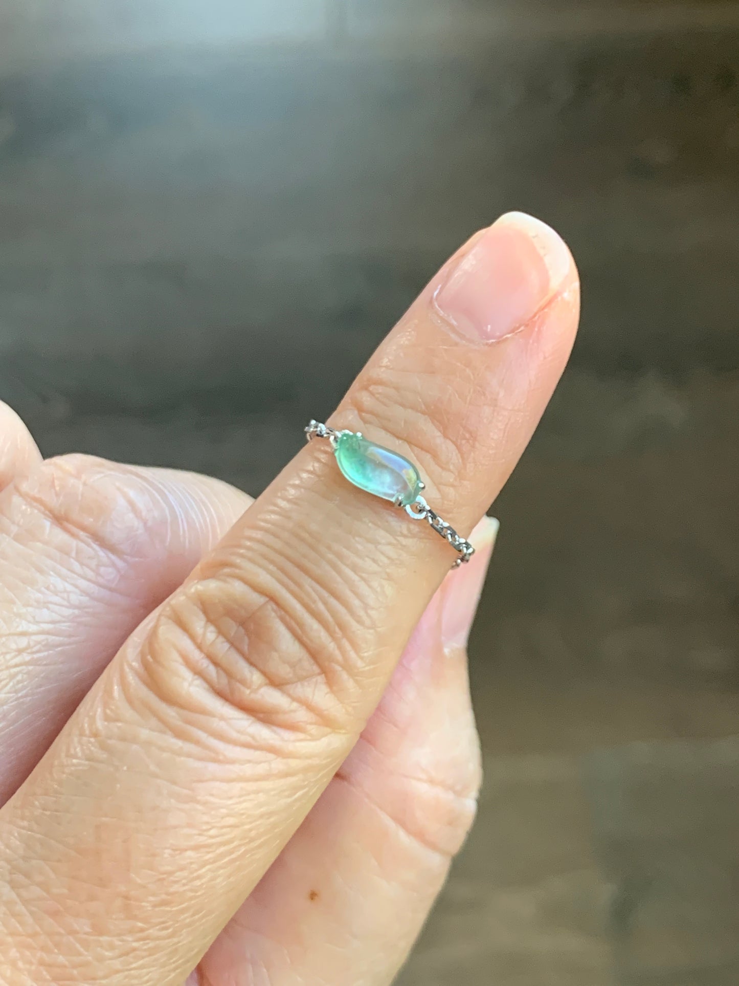 Certified Natural  Highly Translucent Green Marbling Jadeite "Horse Eye" Chain Ring 18K White Gold Adjustable 天然正高冰翡翠飘绿花马眼镶嵌戒指