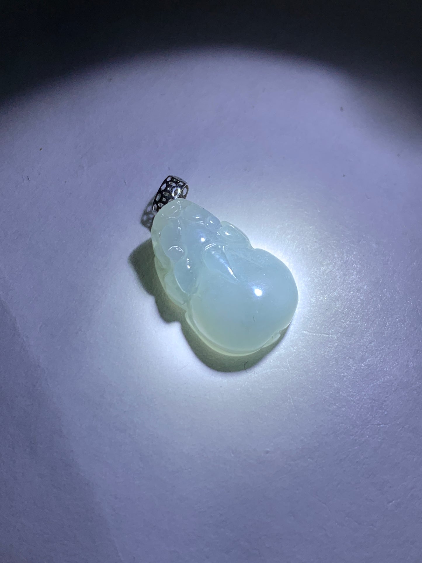 Natural Grade A Icy Translucent Gelatinous Pastel Dusty Blue Jade Jadeite Petite Pixiu Pendant 18K White Gold Bail 天然冰胶淡蓝翡翠貔貅吊坠 MTL250