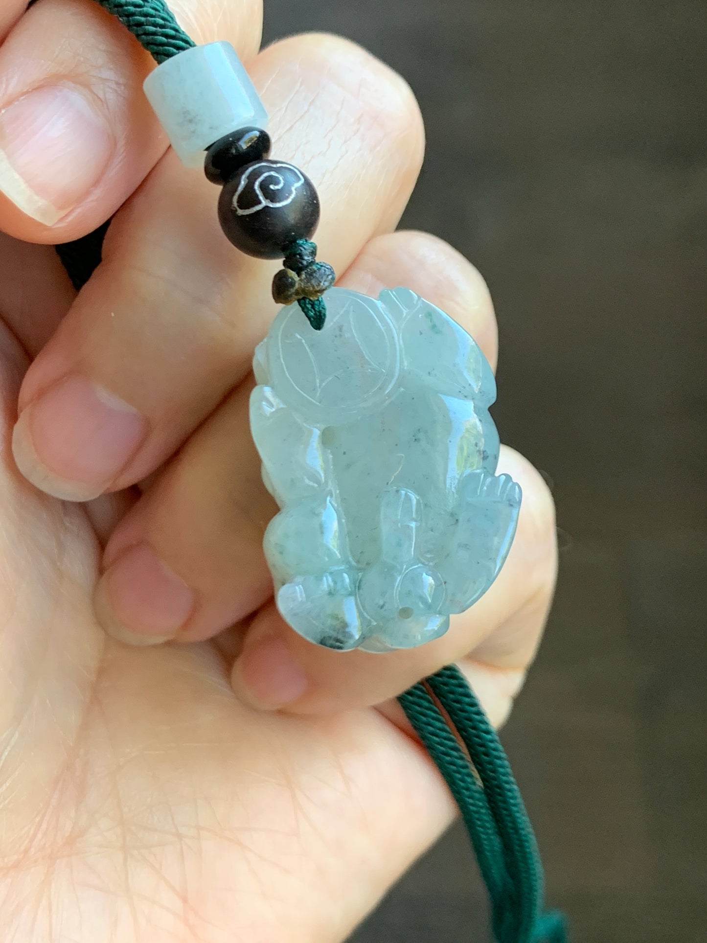 Large Natural Grade A Icy Translucent Gelatinous Green Marbled Jadeite Pixiu Pendant Rope Necklace 26" Adjustable 天然冰胶飘海草绿花貔貅吊坠挂件
