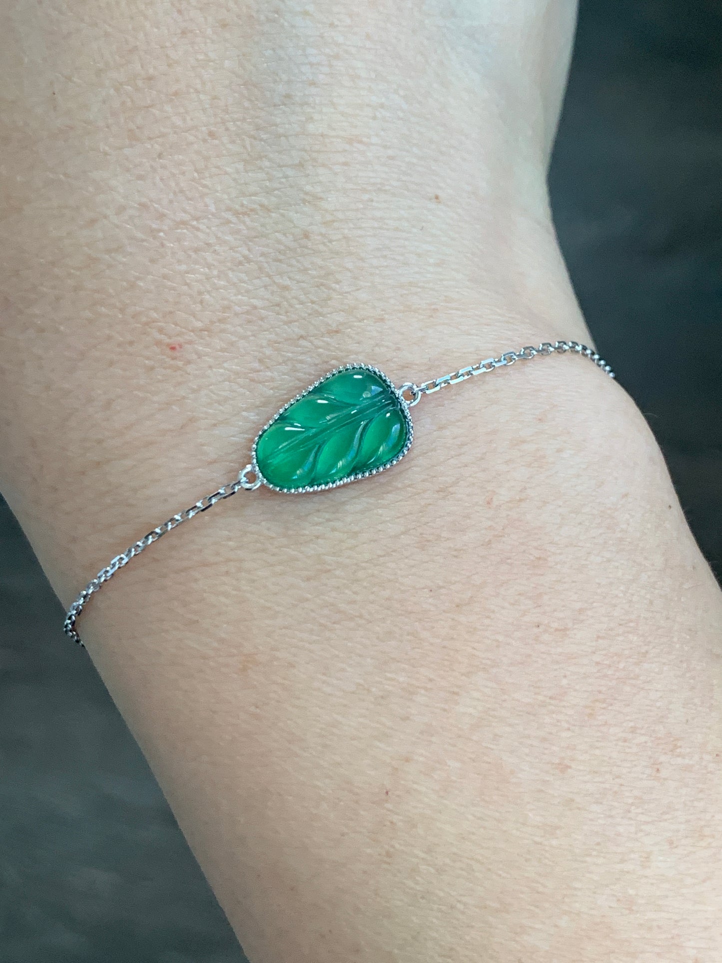 Certified Natural Grade A Guatemalan Green Jade Jadeite Carved Leaf Chain Bracelet 18K White Gold Adjustable 6-6.75” 1.81g 天然冰危绿翡翠叶子镶嵌手链