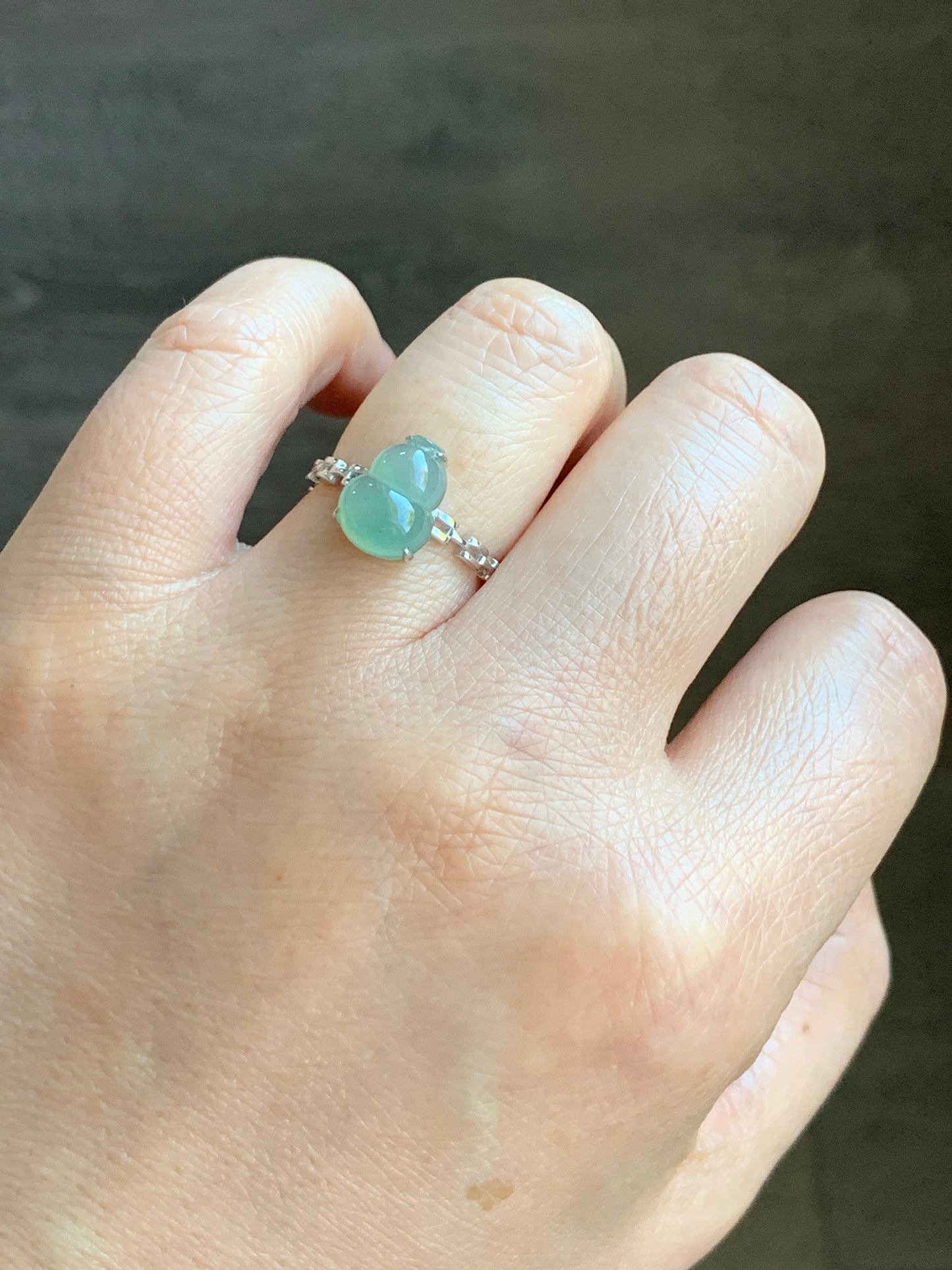 Certified Natural Grade A  Premium Icy Highly Translucent Light Green Jadeite Hulu Gourd Ring Buckle Link 18K White Gold Sz 7 天然正冰起光晴色翡翠葫芦镶嵌戒指
