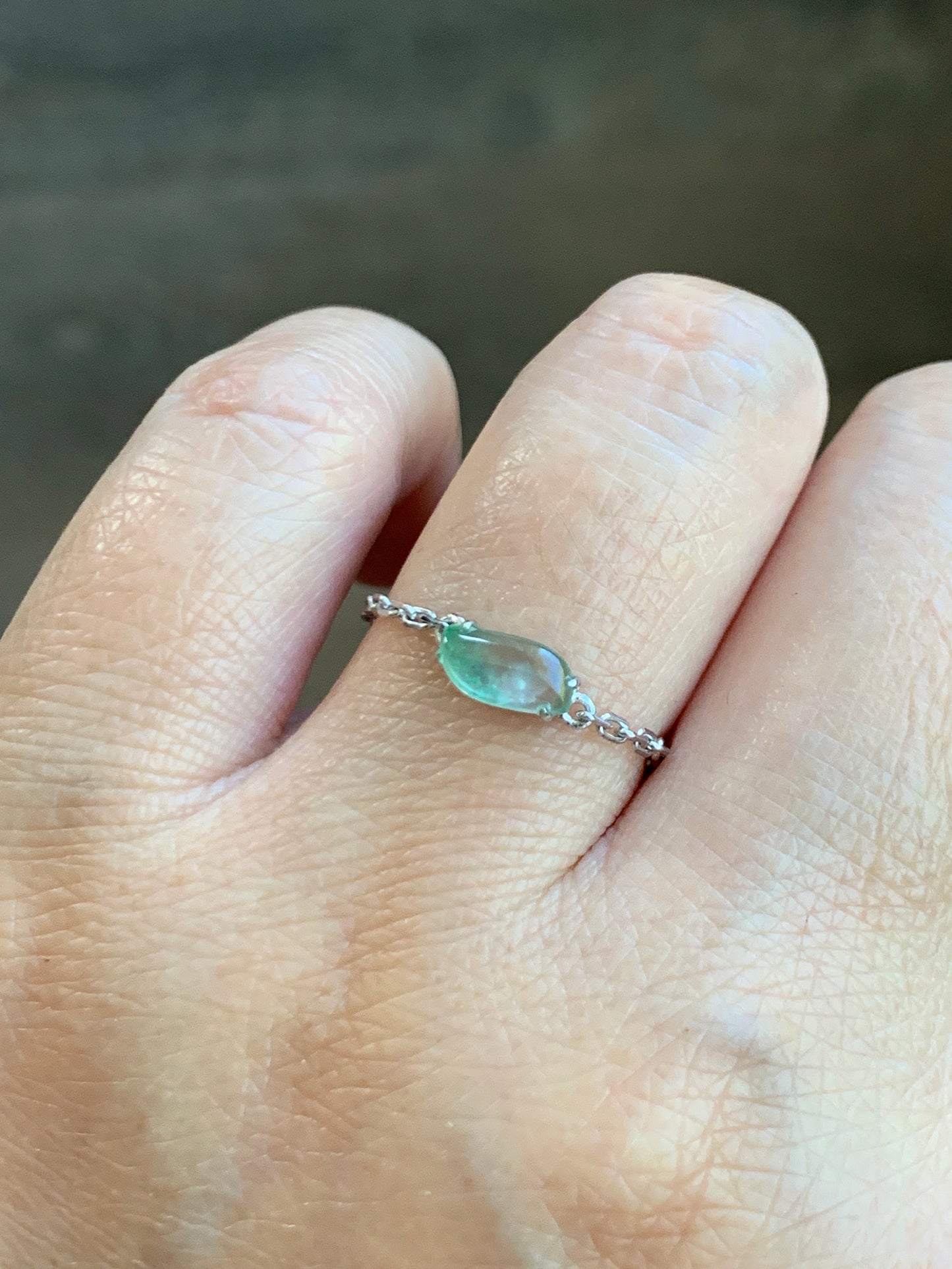 Certified Natural  Highly Translucent Green Marbling Jadeite "Horse Eye" Chain Ring 18K White Gold Adjustable 天然正高冰翡翠飘绿花马眼镶嵌戒指