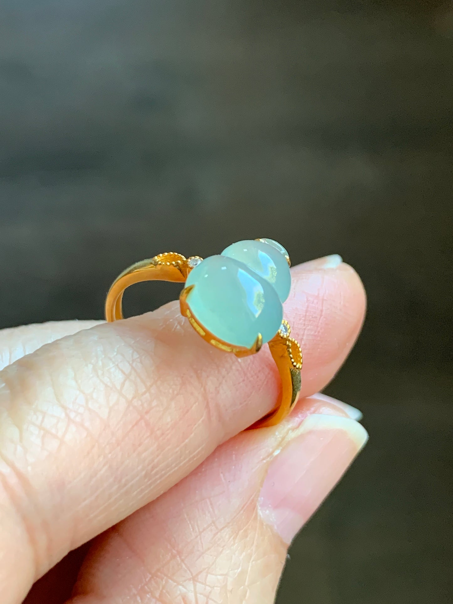 Certified Natural  Premium Light Green Jadeite Hulu Gourd Ring 18K Yellow Gold & Diamonds size 7 天然正冰晴底翡翠葫芦镶嵌钻石戒指