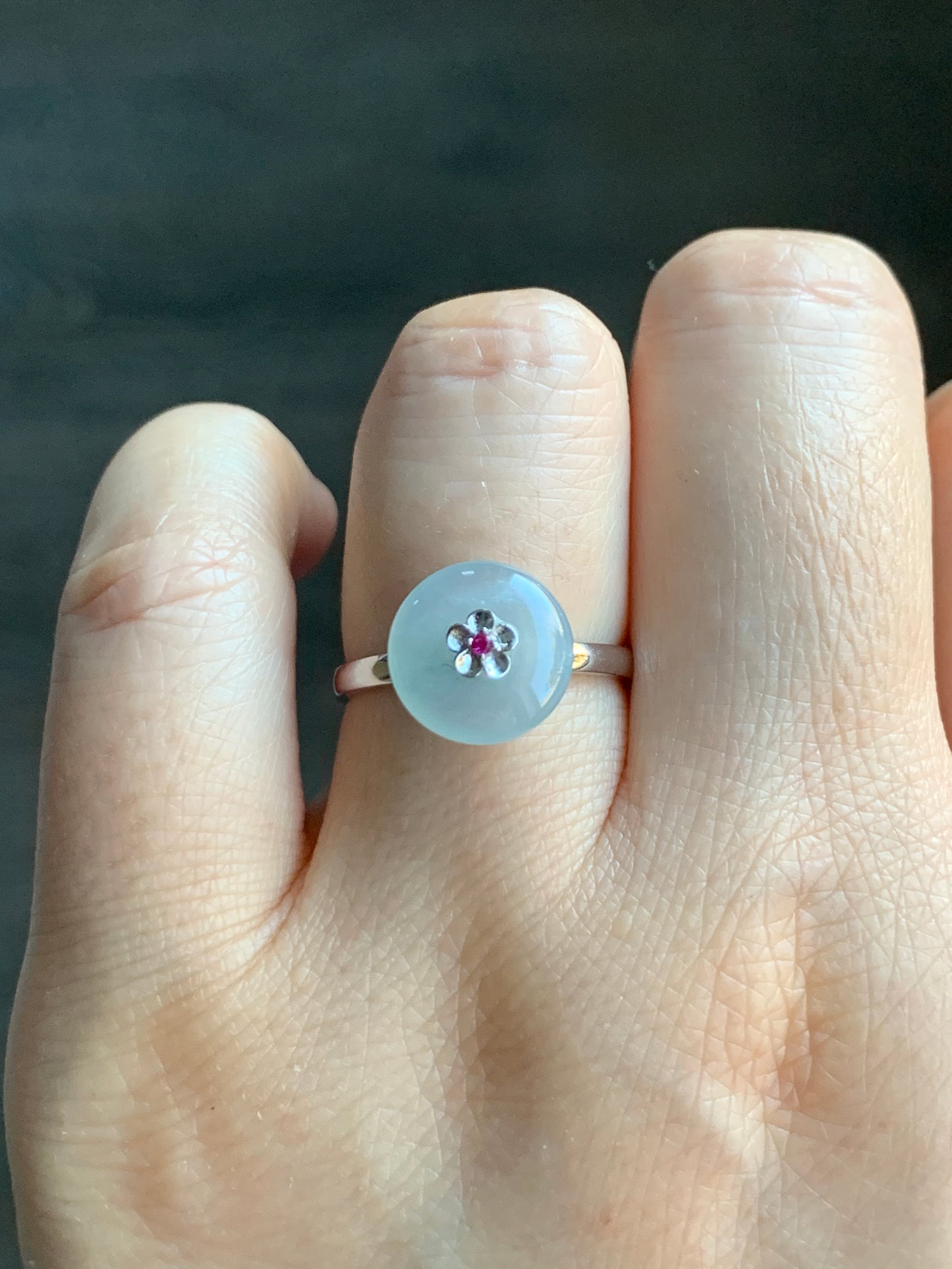 Certified Grade A Natural Icy Highly Translucent Gelatinous Light Blue Jadeite Drum Bead Ring 18K White Gold Ruby Sz 7 US 天然冰胶淡蓝翡翠鼓珠红宝石镶嵌戒指