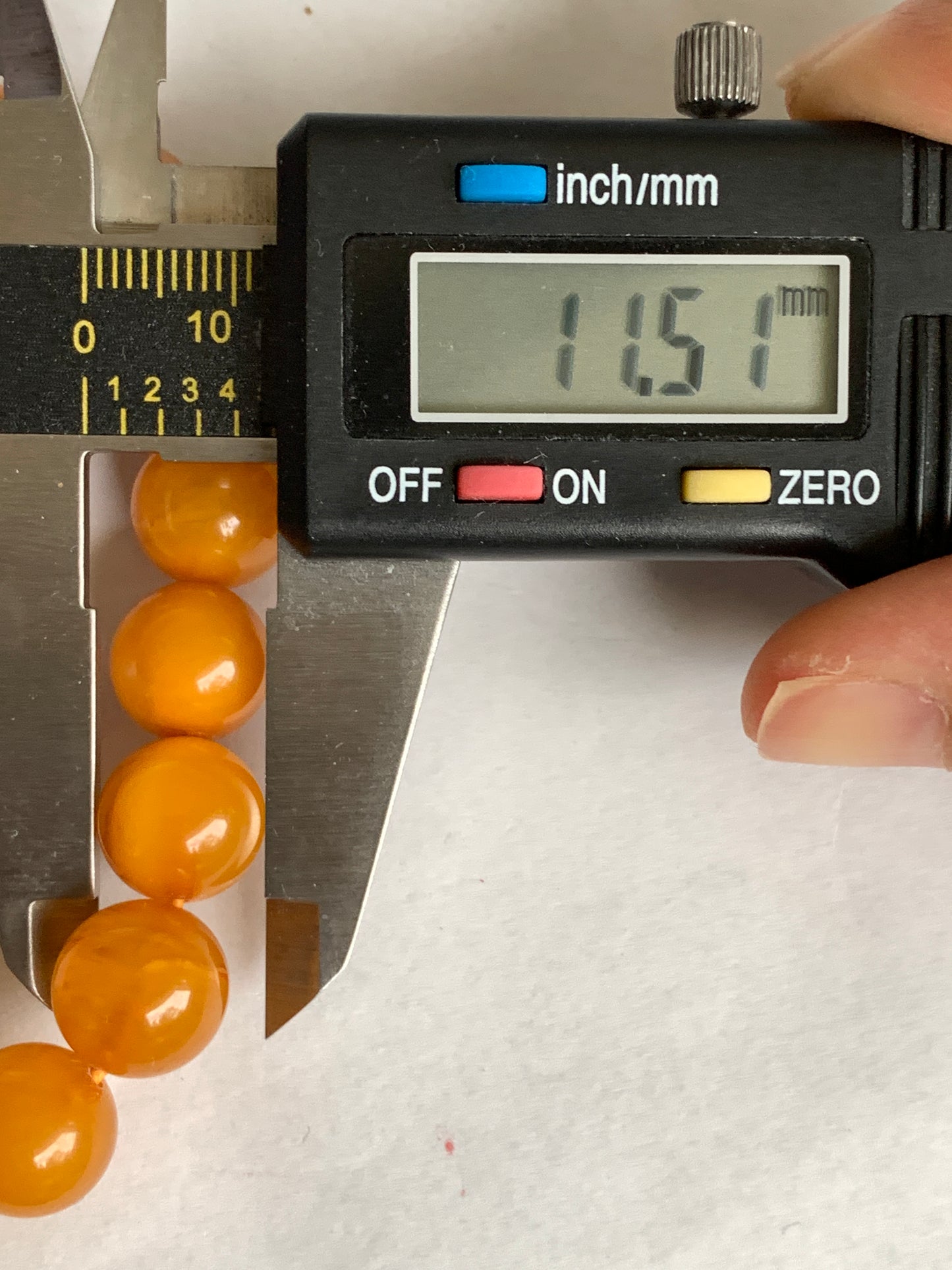 Natural Genuine Aged Beewax Golden Yellow Amber Beaded Bracelet Steetchy 11.5mm 7.25” 14.9g 天然蜜蜡满蜡琥珀手串 DMLZ440