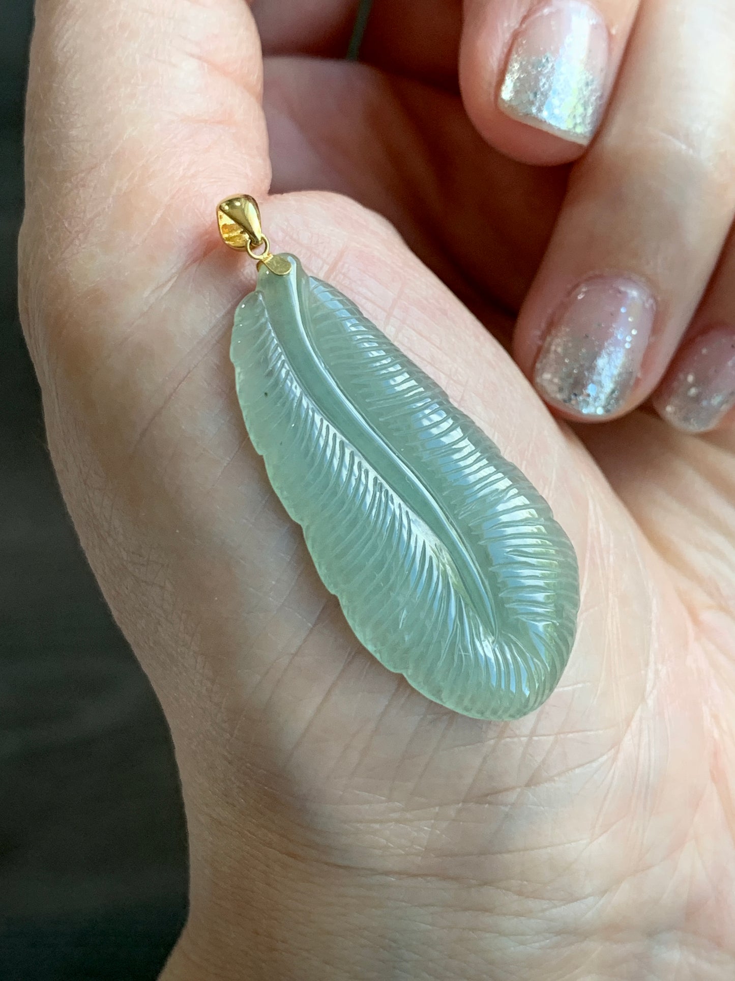Natural Grade A Icy Translucent Light Green Jade Jadeite Carved Large Feather Pendant 18K Yellow Gold Bail 天然冰绿翡翠羽毛镶嵌吊坠 MQL228