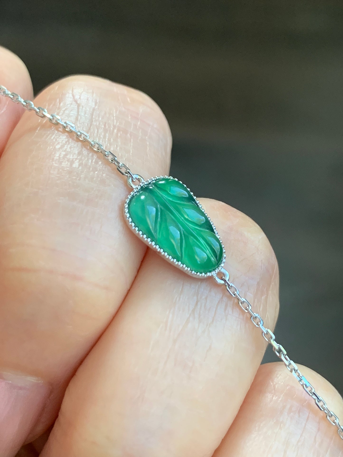 Certified Natural Grade A Guatemalan Green Jade Jadeite Carved Leaf Chain Bracelet 18K White Gold Adjustable 6-6.75” 1.81g 天然冰危绿翡翠叶子镶嵌手链