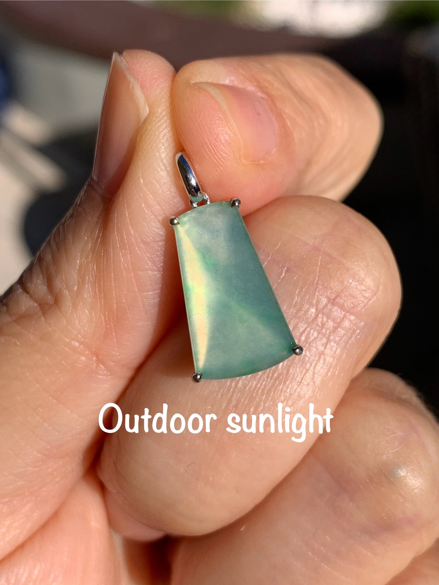 Petite Certified Natural  Icy Highly Translucent Light Green Jadeite Wu Shi Pai Amulet 18K White Gold 1.26g 天然冰果绿翡翠无事牌镶嵌吊坠 6890