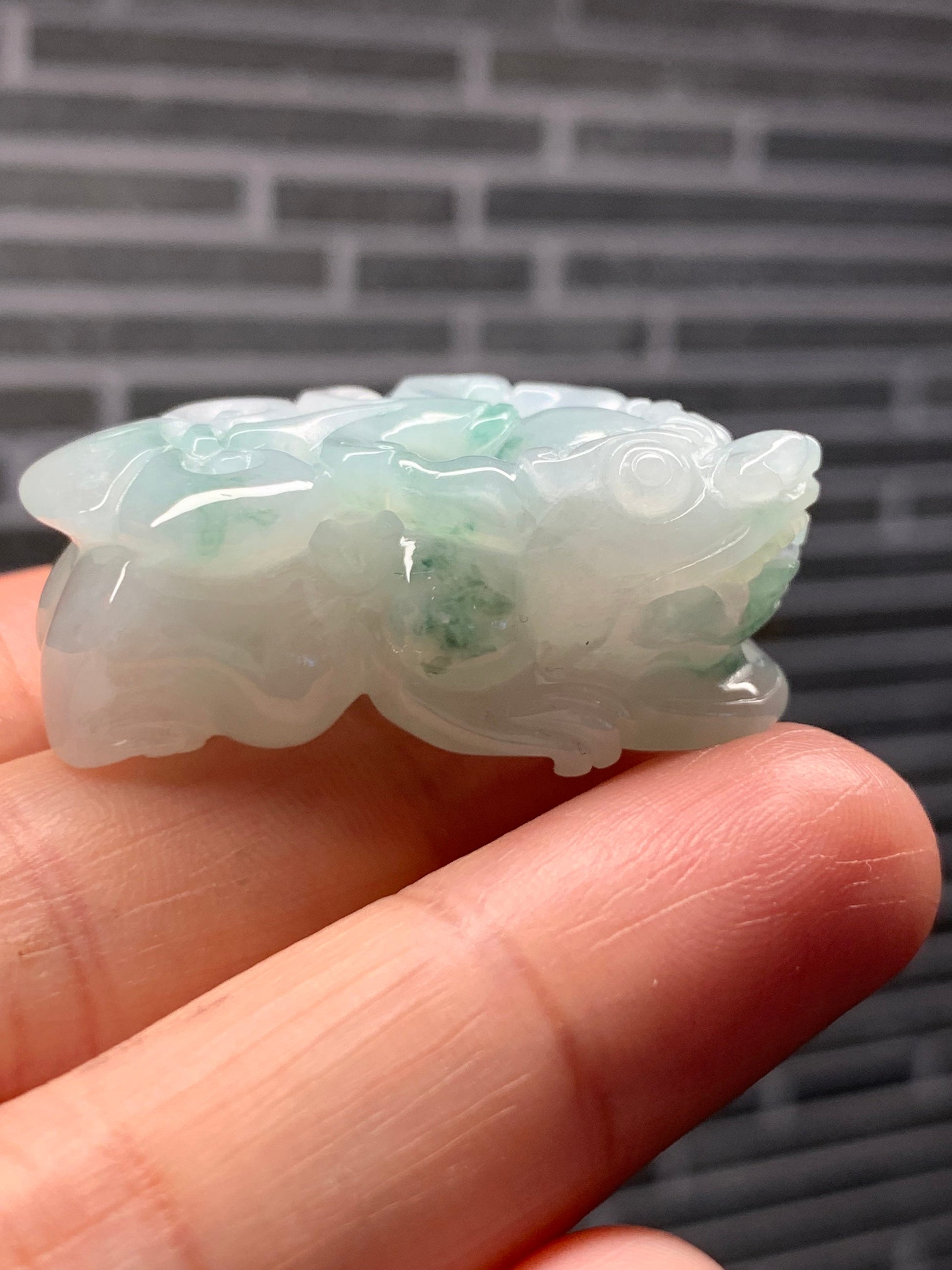 Huge Premium Burmese A Grade Jadeite Green Marbling Pixiu Pendant 精工玛瑙底飘绿貔貅吊坠