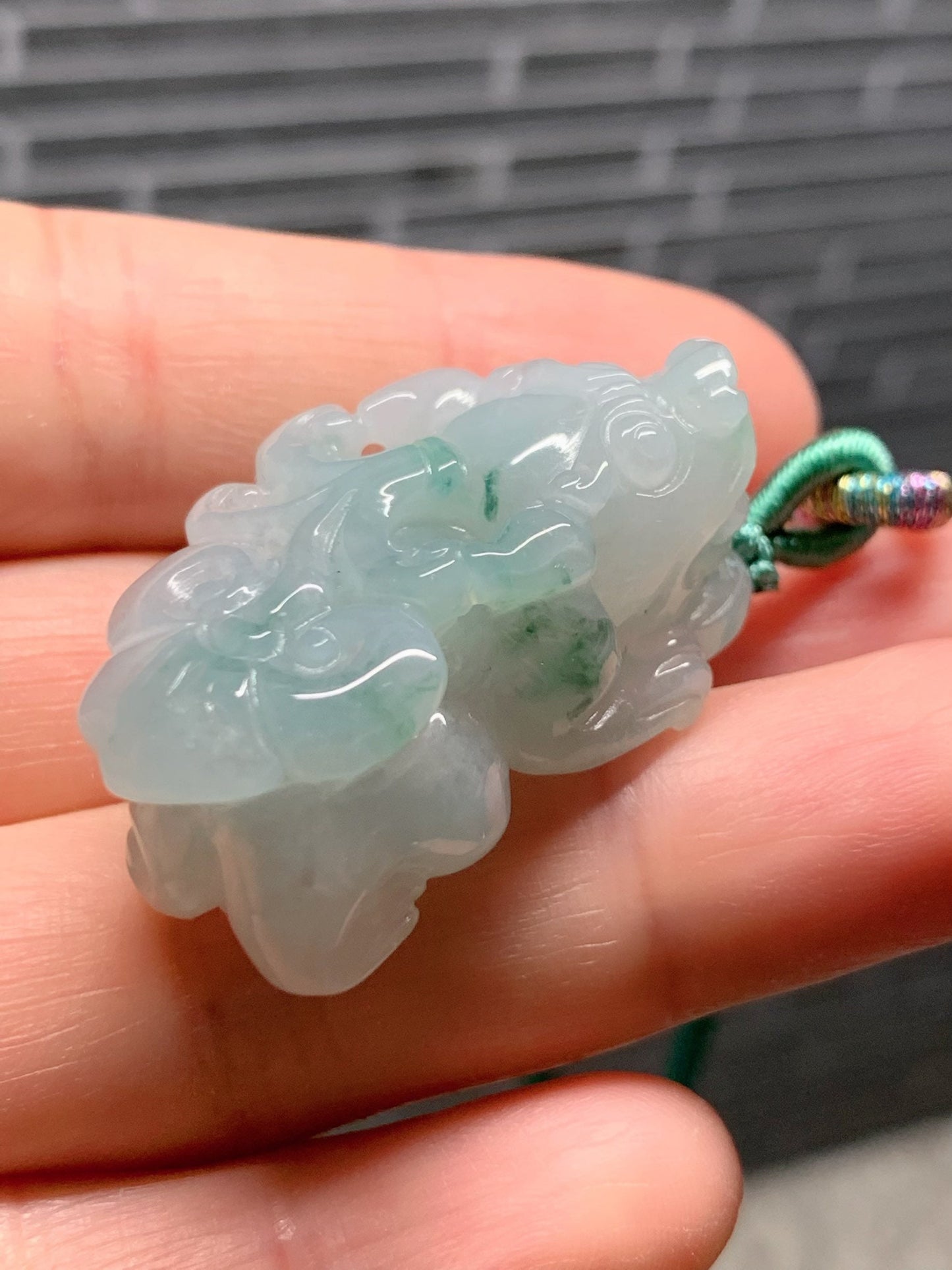 Huge Premium Burmese A Grade Jadeite Green Marbling Pixiu Pendant 精工玛瑙底飘绿貔貅吊坠