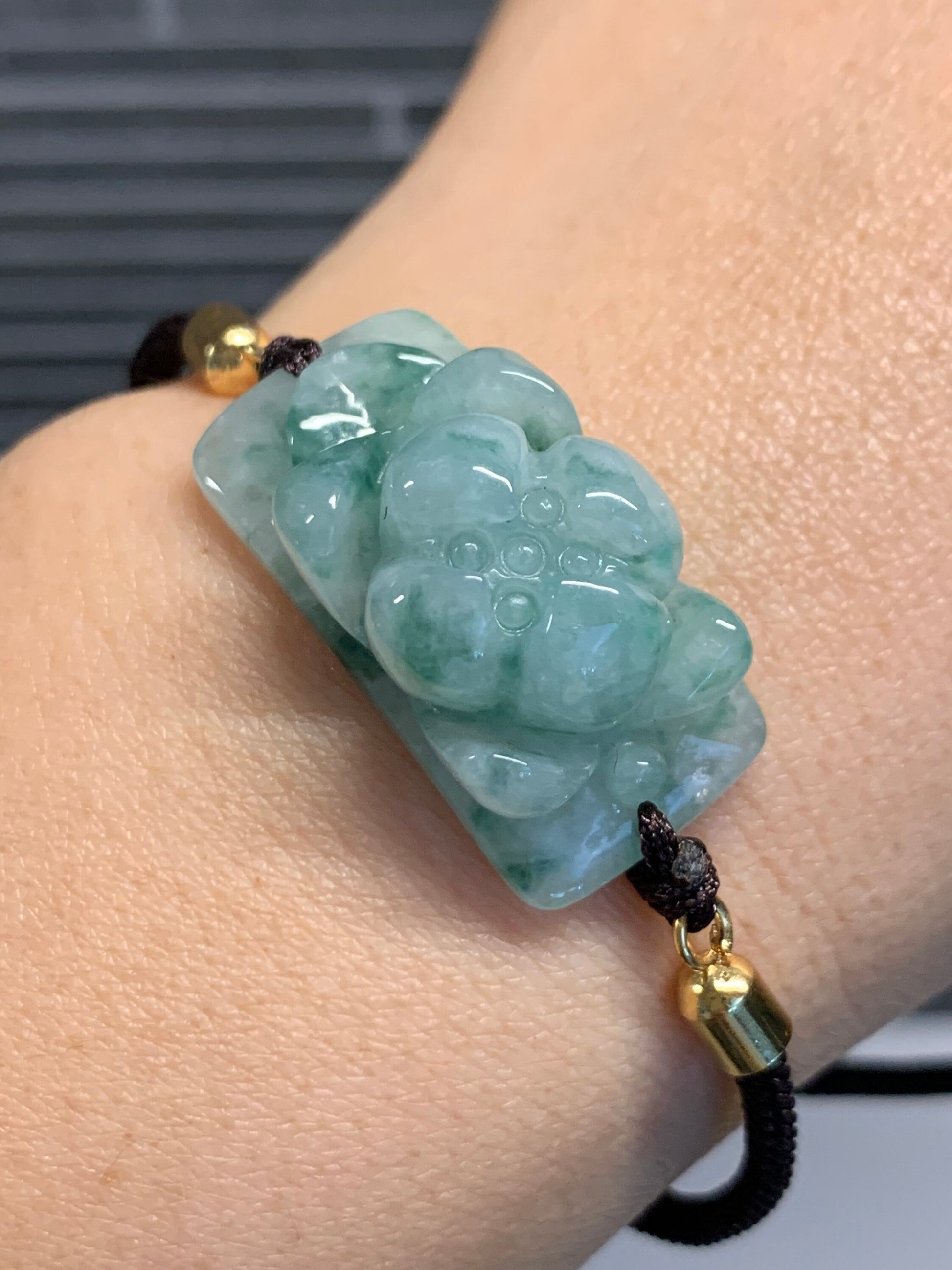 Natural Burmese Icy Translucent Light Green with Green Marbling Jadeite Lotus Flower Bracelet Adjustable up to 10” 天然缅甸翡翠晴底飘绿花莲花手牌