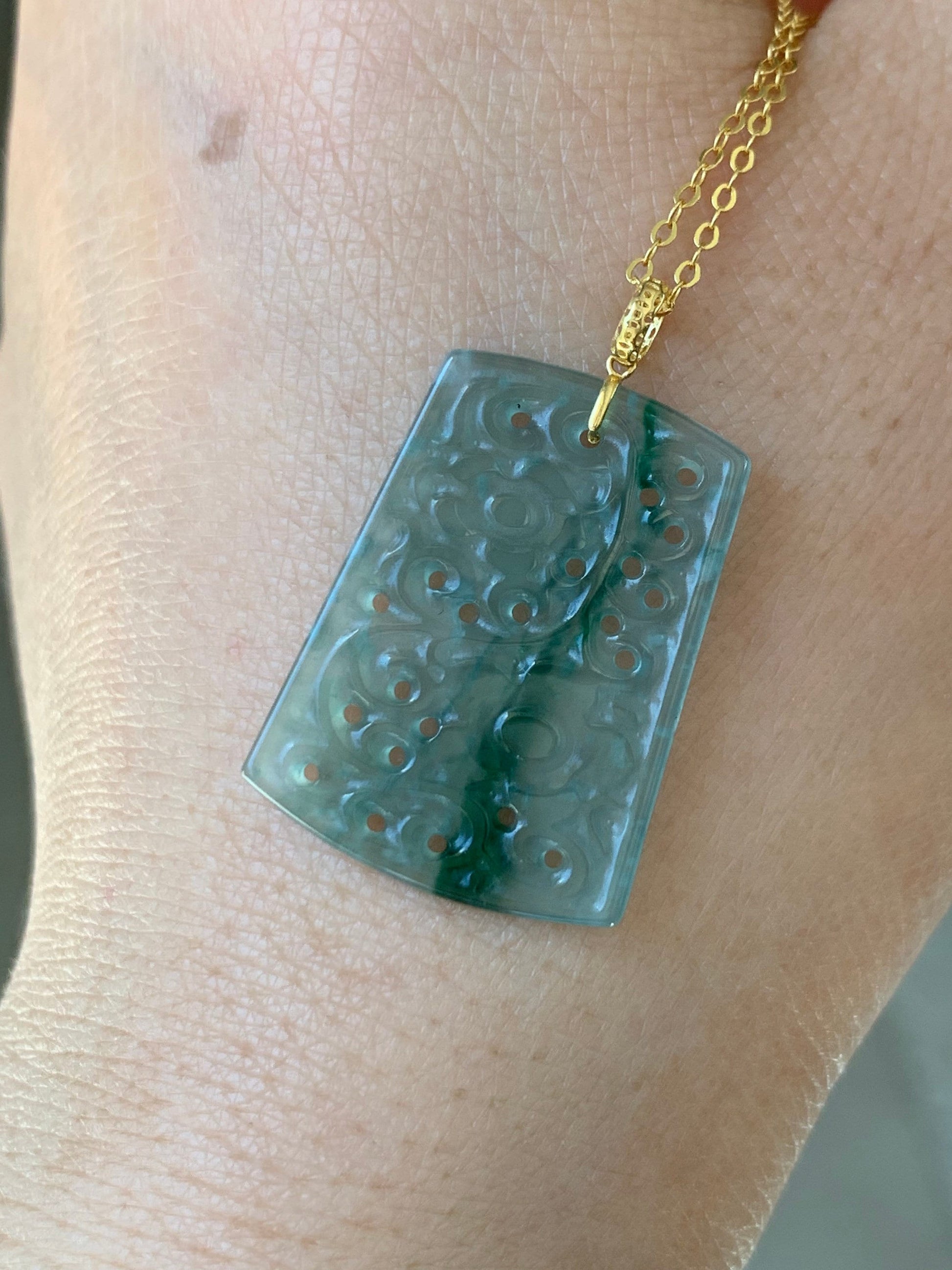 Guatemalan Natural Premium Translucent Light Blue & Green Jadeite Openwork Engraving Retro Design Pendant 18K Yellow Gold 天然高冰危蓝绿翡翠仿古雕镂空吊坠