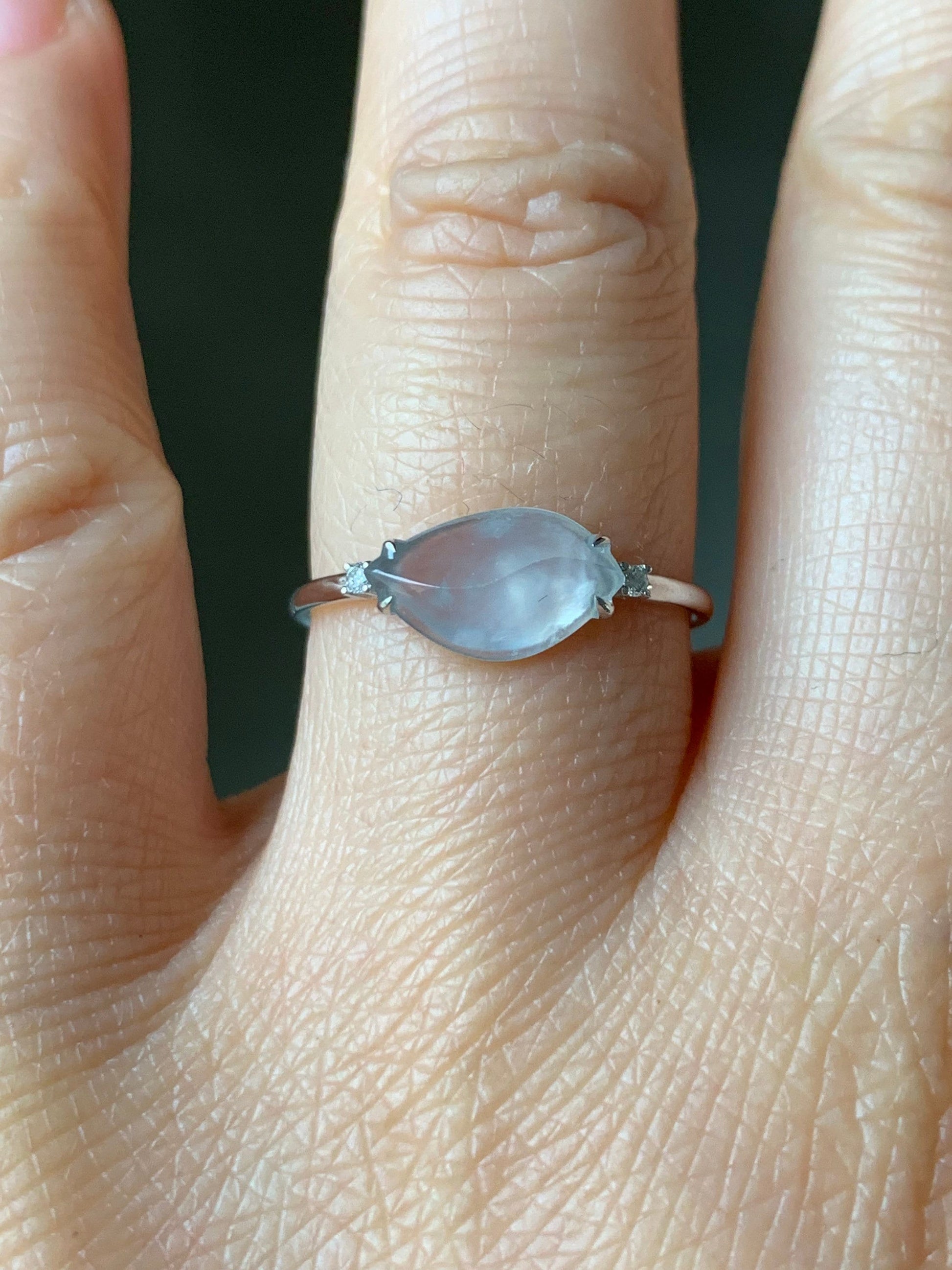 Certified 18K White Gold Burmese MuNa Premium Icy White Jadeite in Horse Eye Cut Ring with Diamonds Sz 7 天然缅甸木纳雪花棉翡翠马眼镶嵌戒指