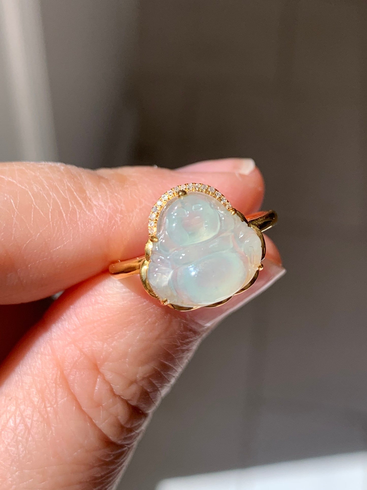 Certified Natural Burmese Premium Transparent Light Green Jadeite Buddha Ring 18K Yellow Gold & Diamonds Size 7 天然缅甸高冰起光晴底翡翠佛公18K钻石镶嵌戒指