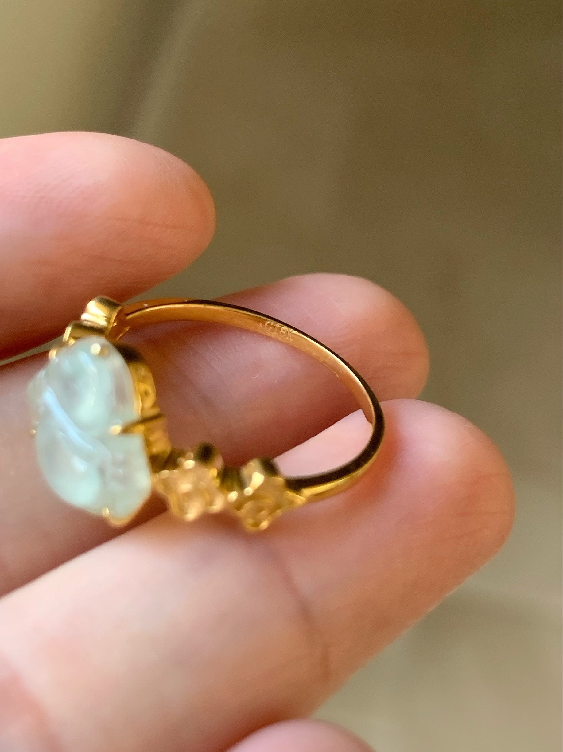Certified Natural Burmese Premium Translucent Light Green Jadeite Buddha Ring 18K Yellow Gold Size 7 天然缅甸高冰起光晴底翡翠佛公18K镶嵌戒指